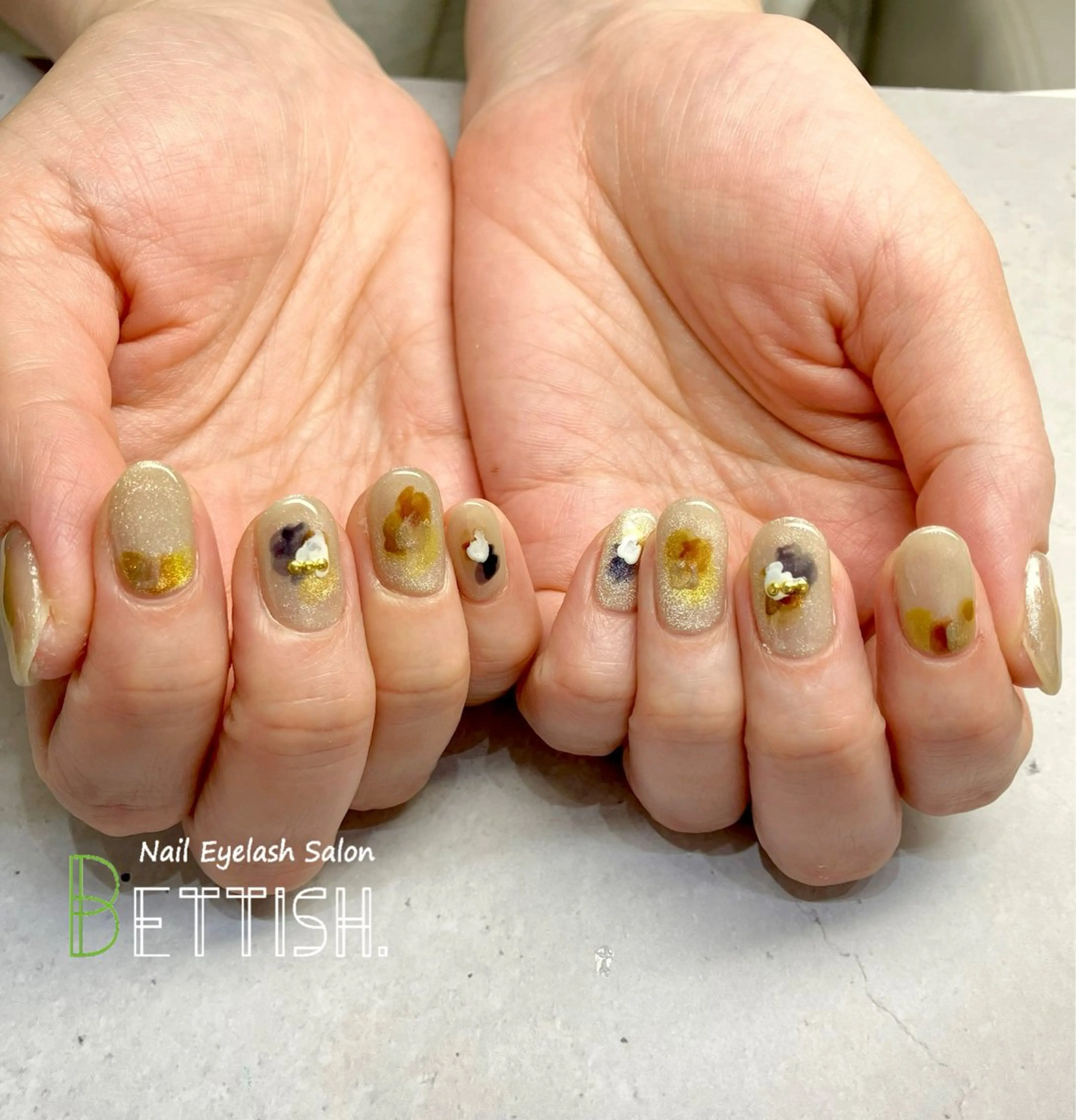 ネイル マグネットネイル ハンドネイル BETTISH. KUMIKO☺︎︎のネイルデザイン