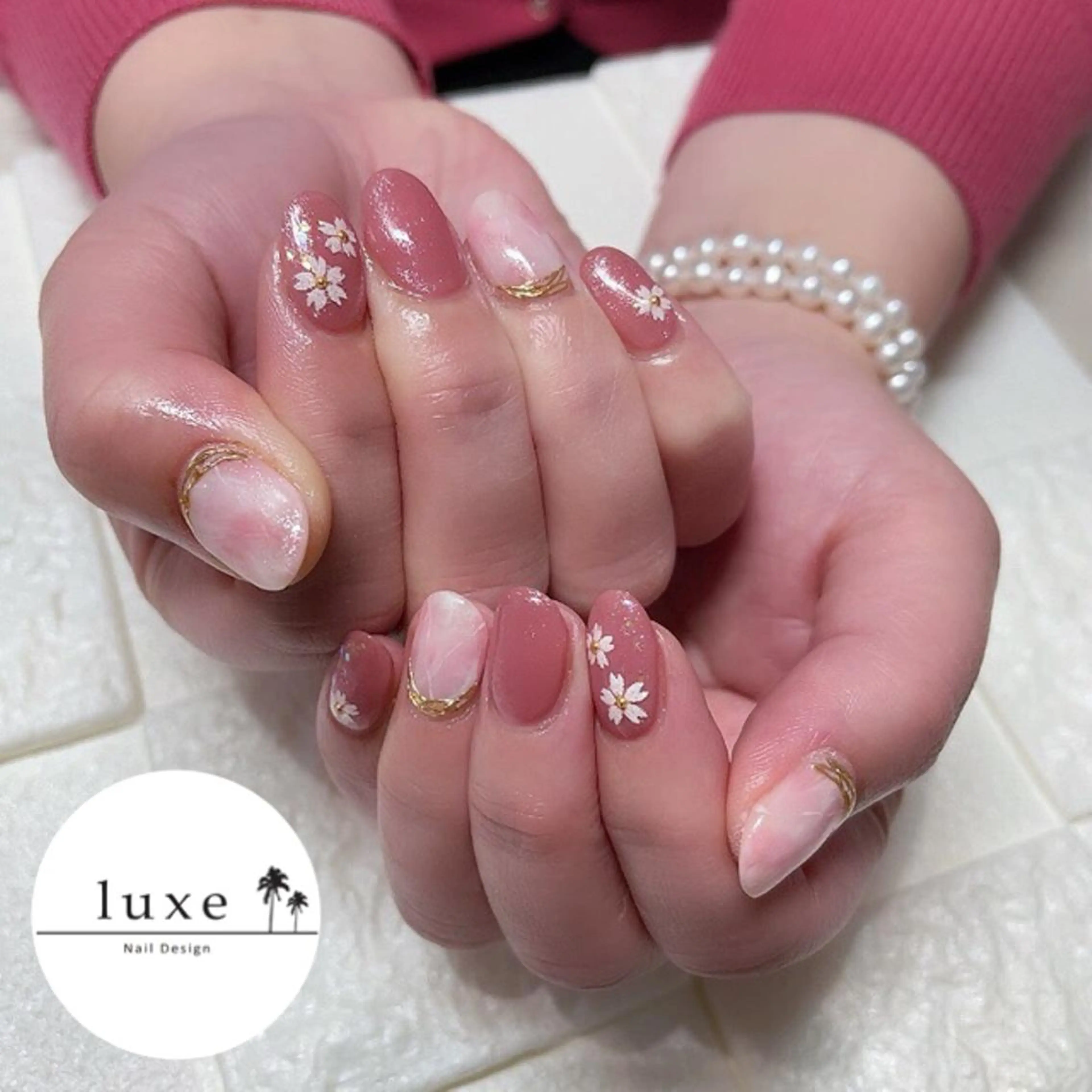 ネイル ハンドネイル luxe NailDesignのネイルデザイン