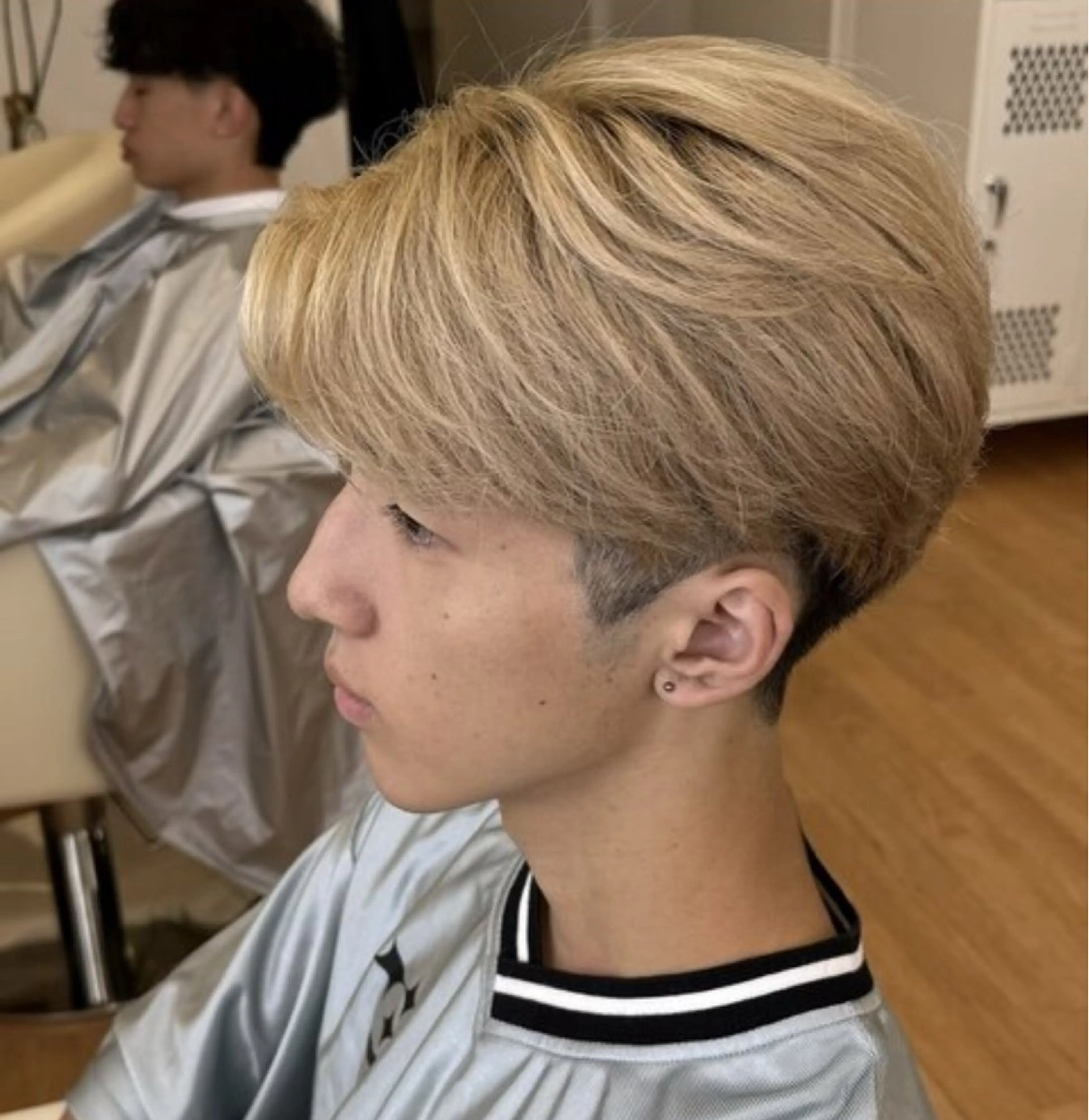 カラー ベージュカラー ミルクティーベージュ カット ヘアカラー become men's hair名駅店所属・高木 陸斗のヘアスタイル