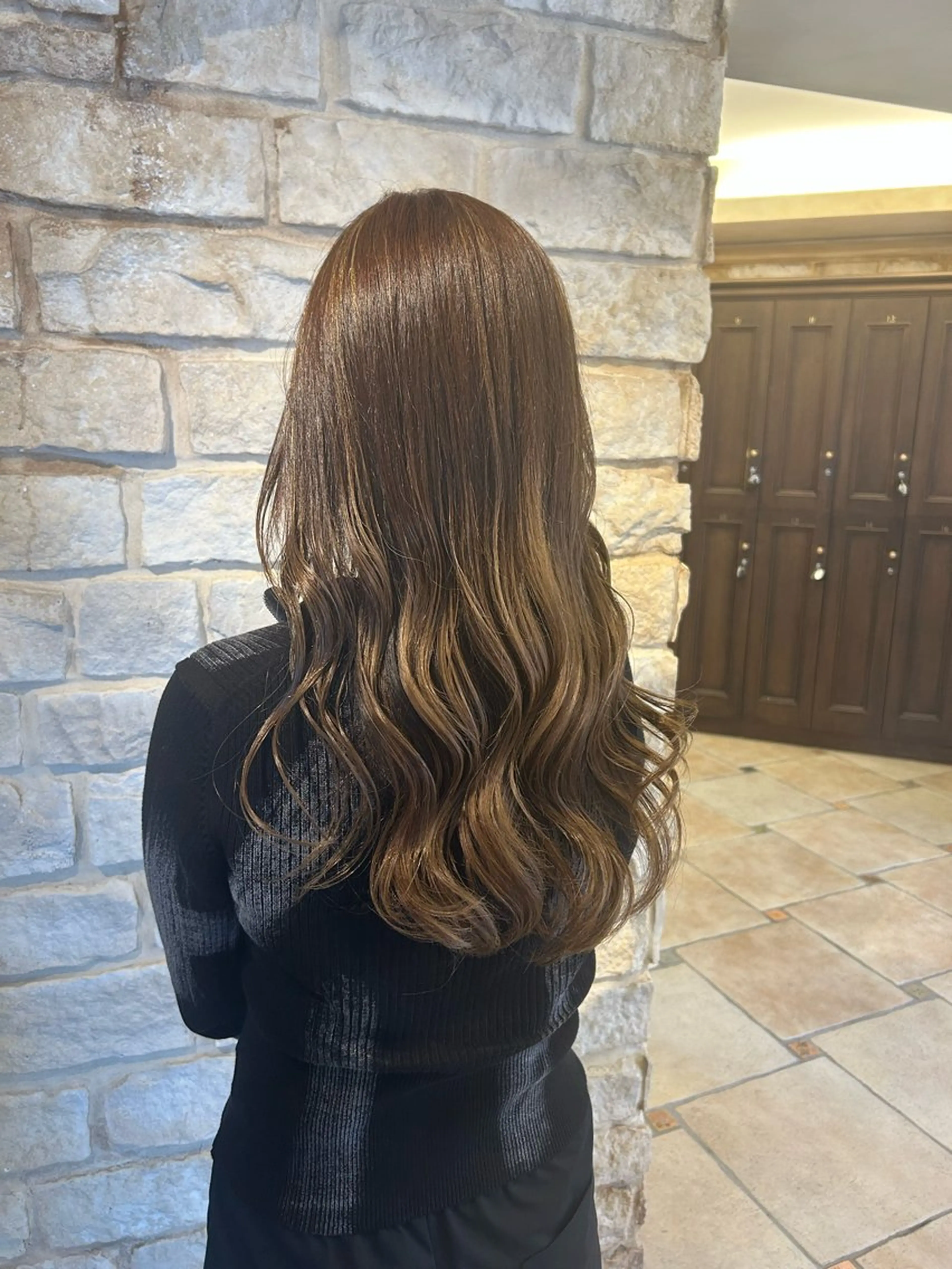 カラー Mei /オリーブ カラー/アレンジのヘアスタイル