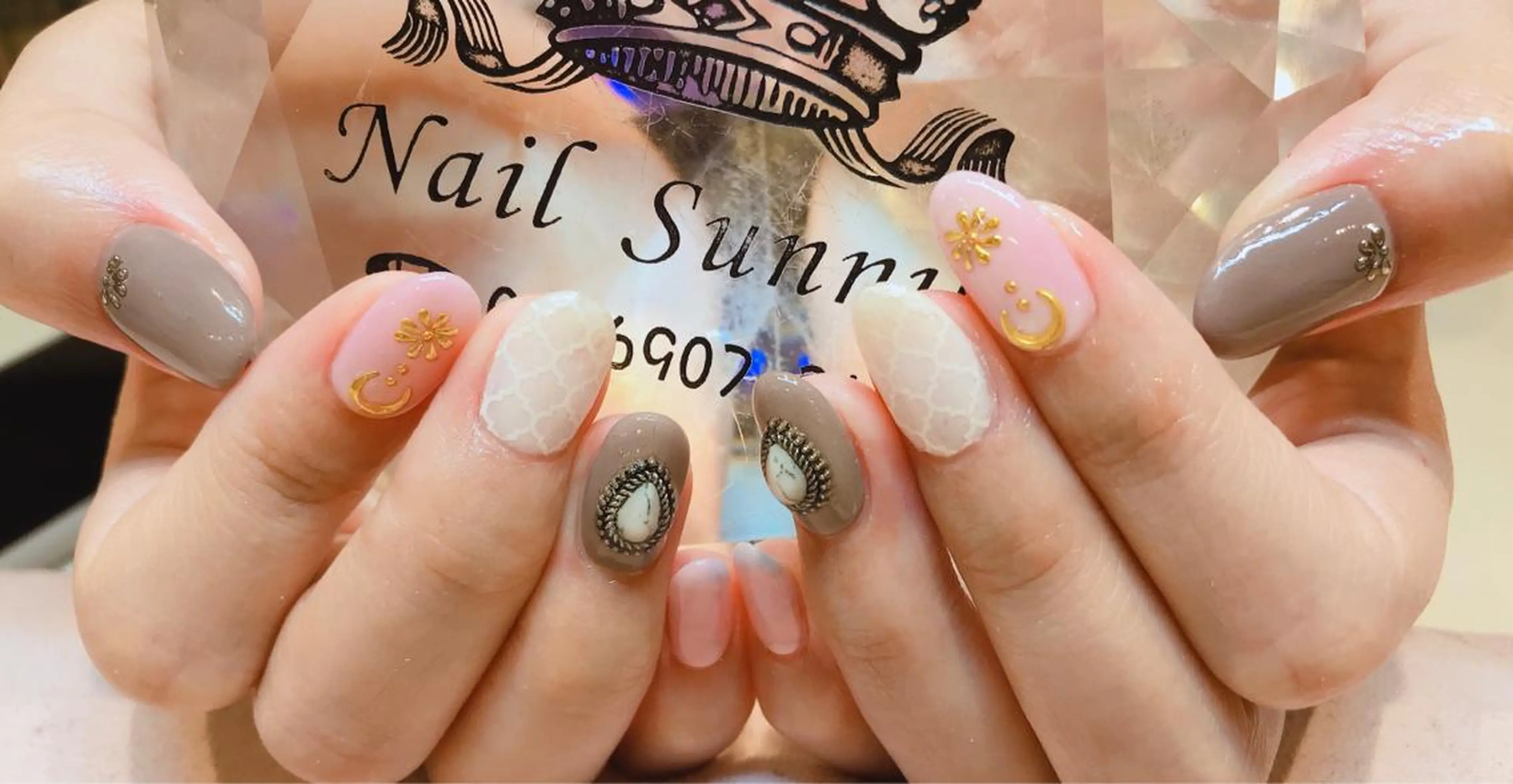 ネイル 長さだし専門店 M2　rikaのネイルデザイン