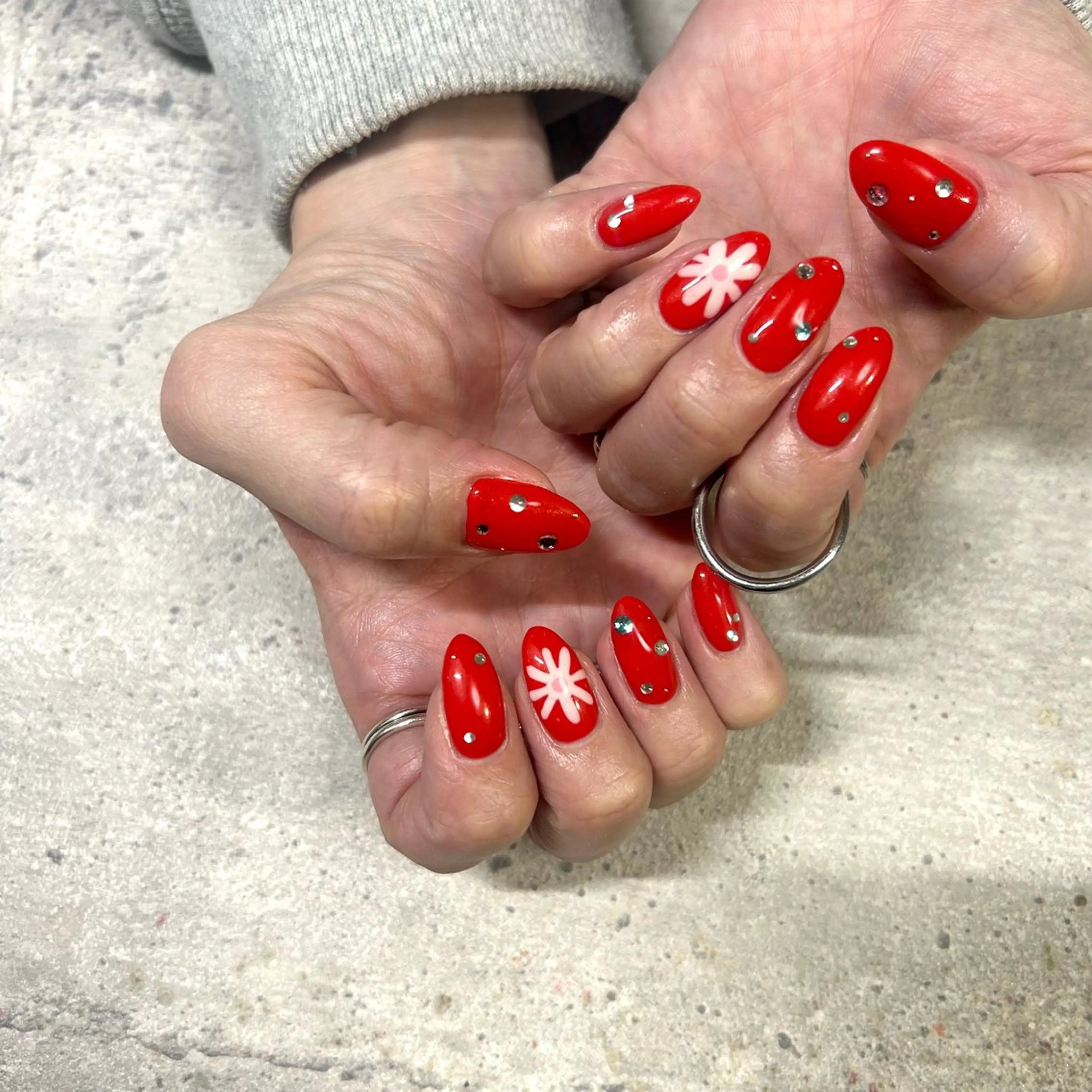 ネイル ハンドネイル ハンドケア 今福鶴見ネイル 8(ｴｲﾄ)のネイルデザイン