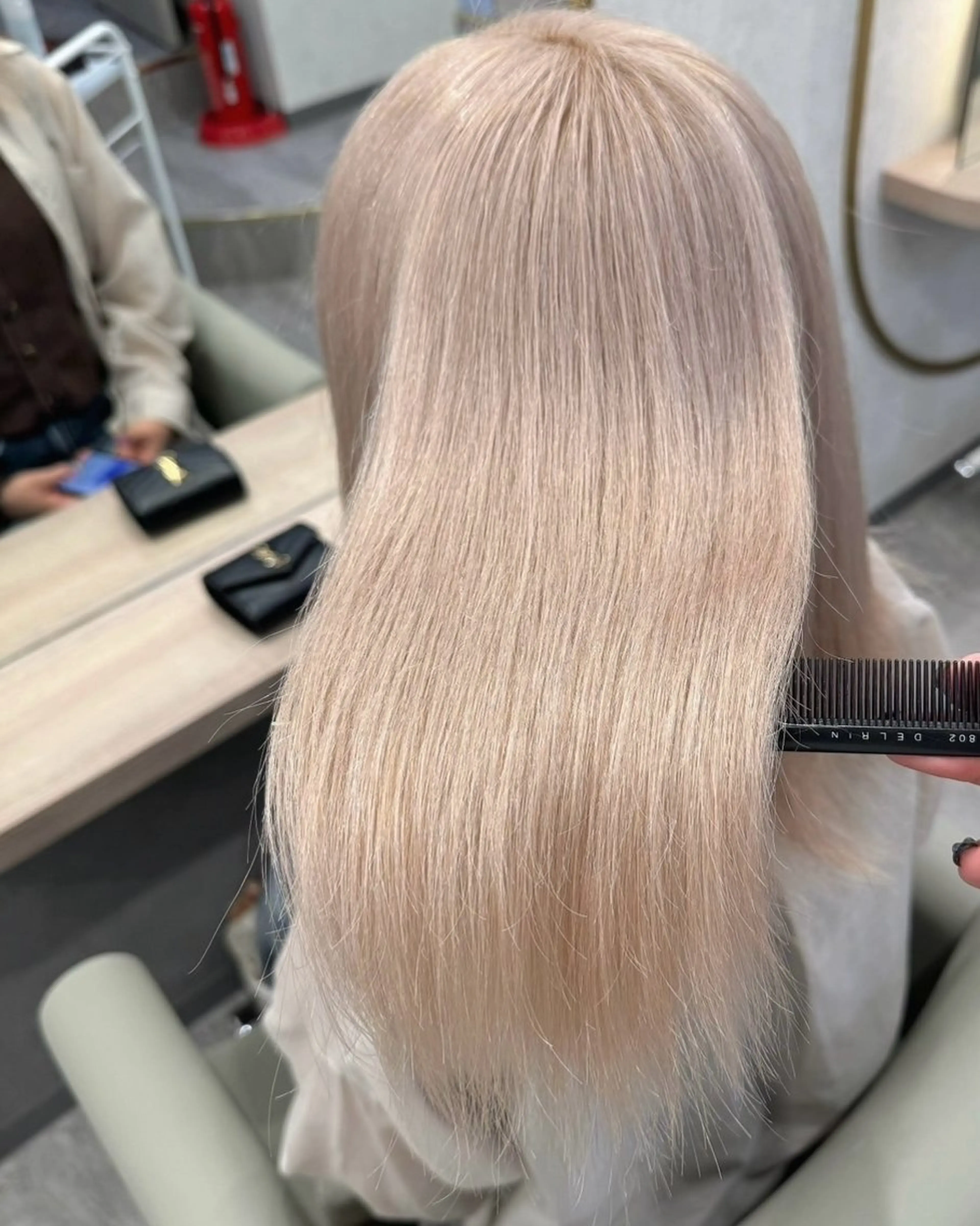 ミディアム カラー ヘアカラー PELE 渋谷所属・渋谷ハイトーン/ エクステ/さきののヘアスタイル