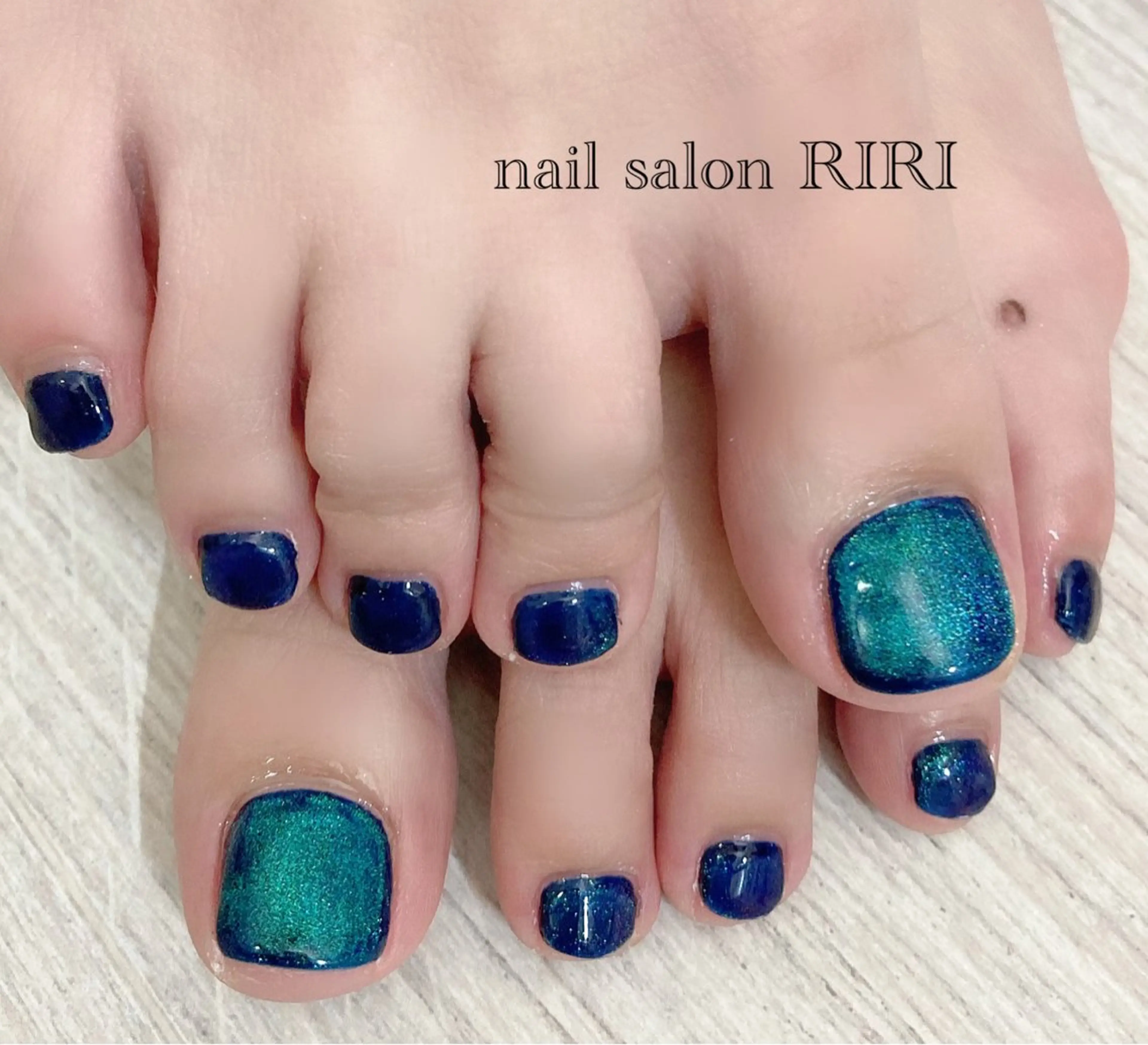ネイル マグネットネイル private  nail  salon RIRI所属・RIRI リリのネイルデザイン