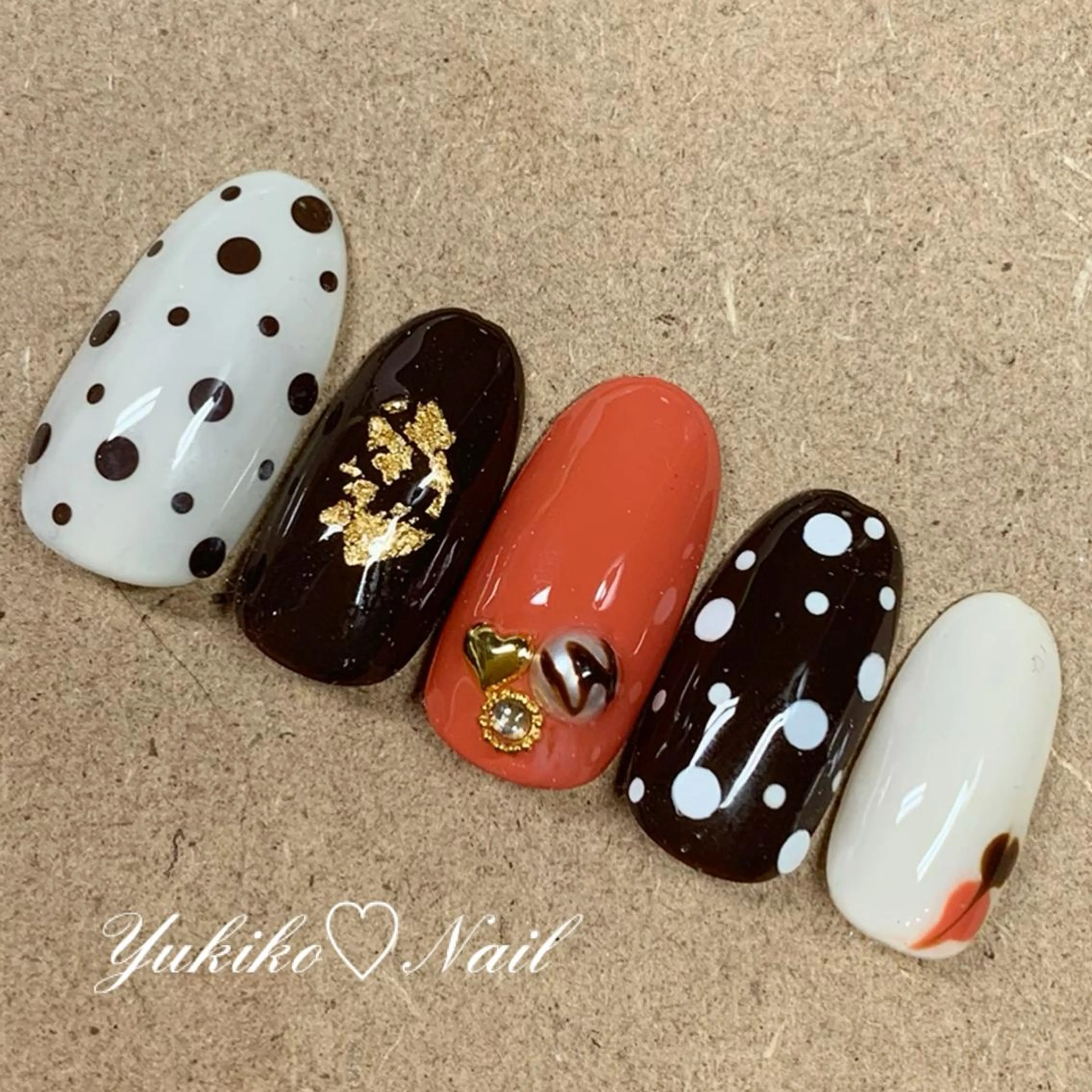 ネイル バレンタイン ハンドネイル ユキコ ネイルのネイルデザイン