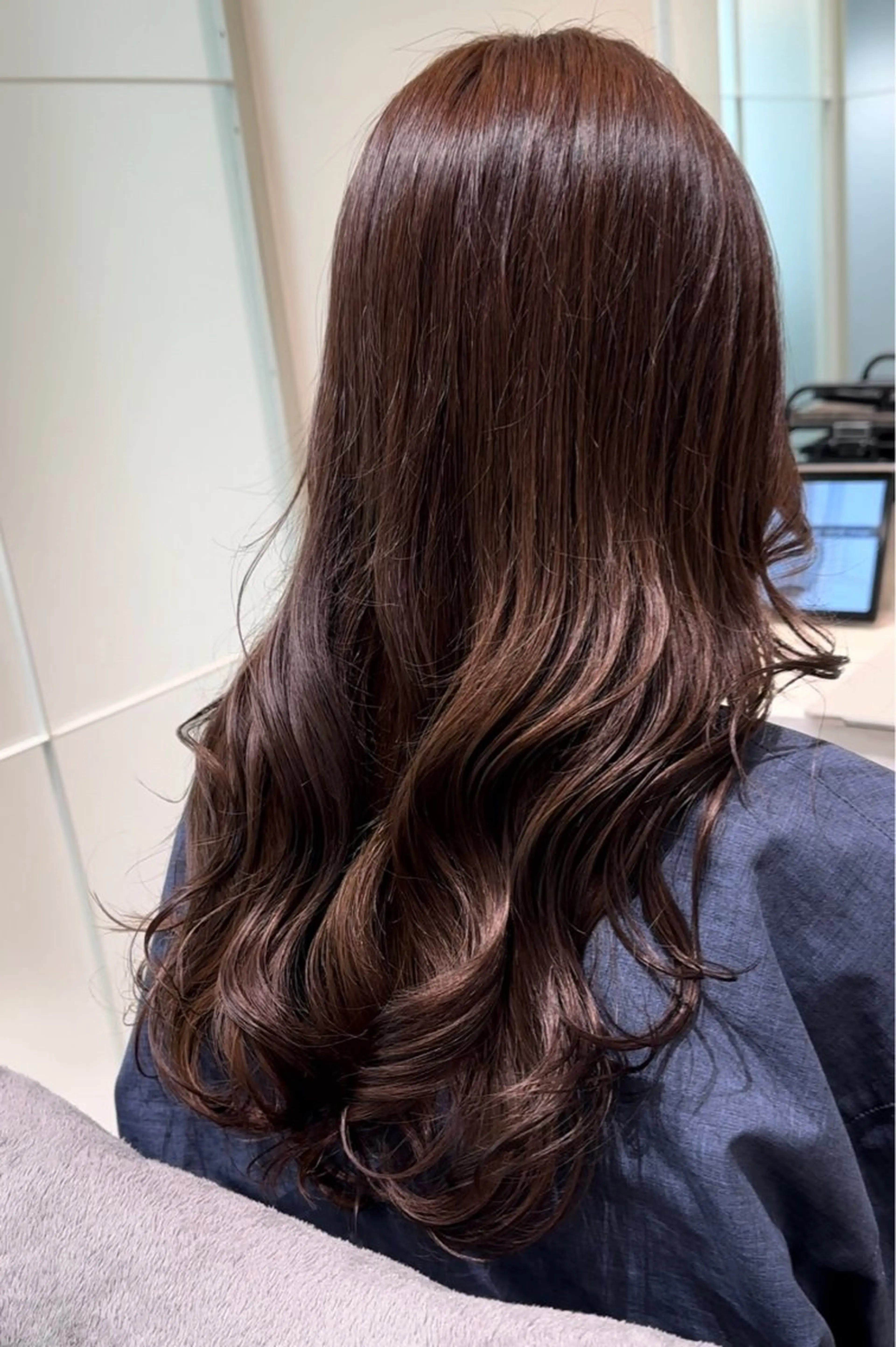 ロング パーマ ミモト ユウキのヘアスタイル