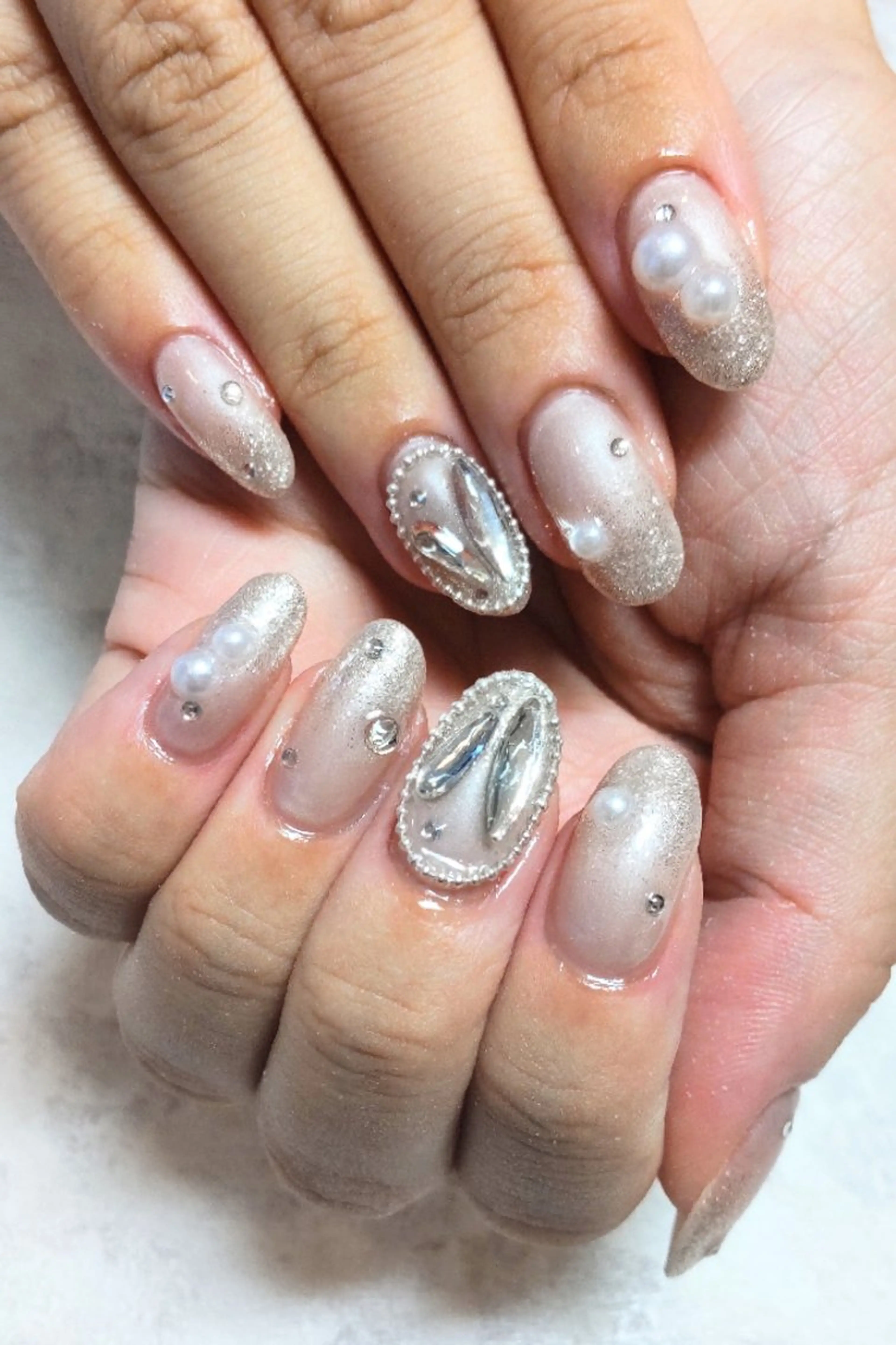 ネイル ワンホンネイル CHOUETTE所属・CHOUETTE MIOのネイルデザイン