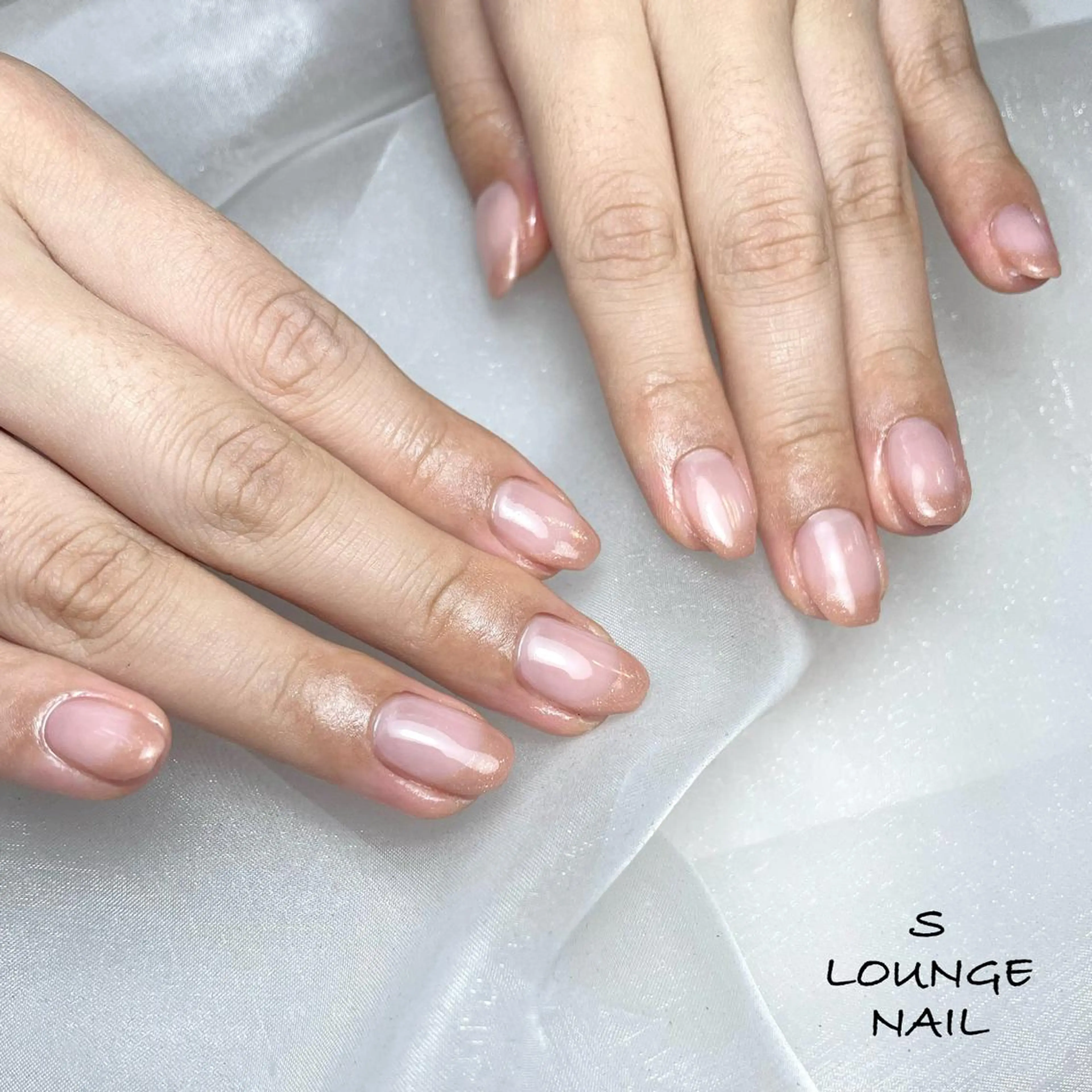 ネイル フレンチネイル ハンドネイル フットネイル S LOUNGE NAIL所属・パーツたくさん🍓 SUMIのネイルデザイン