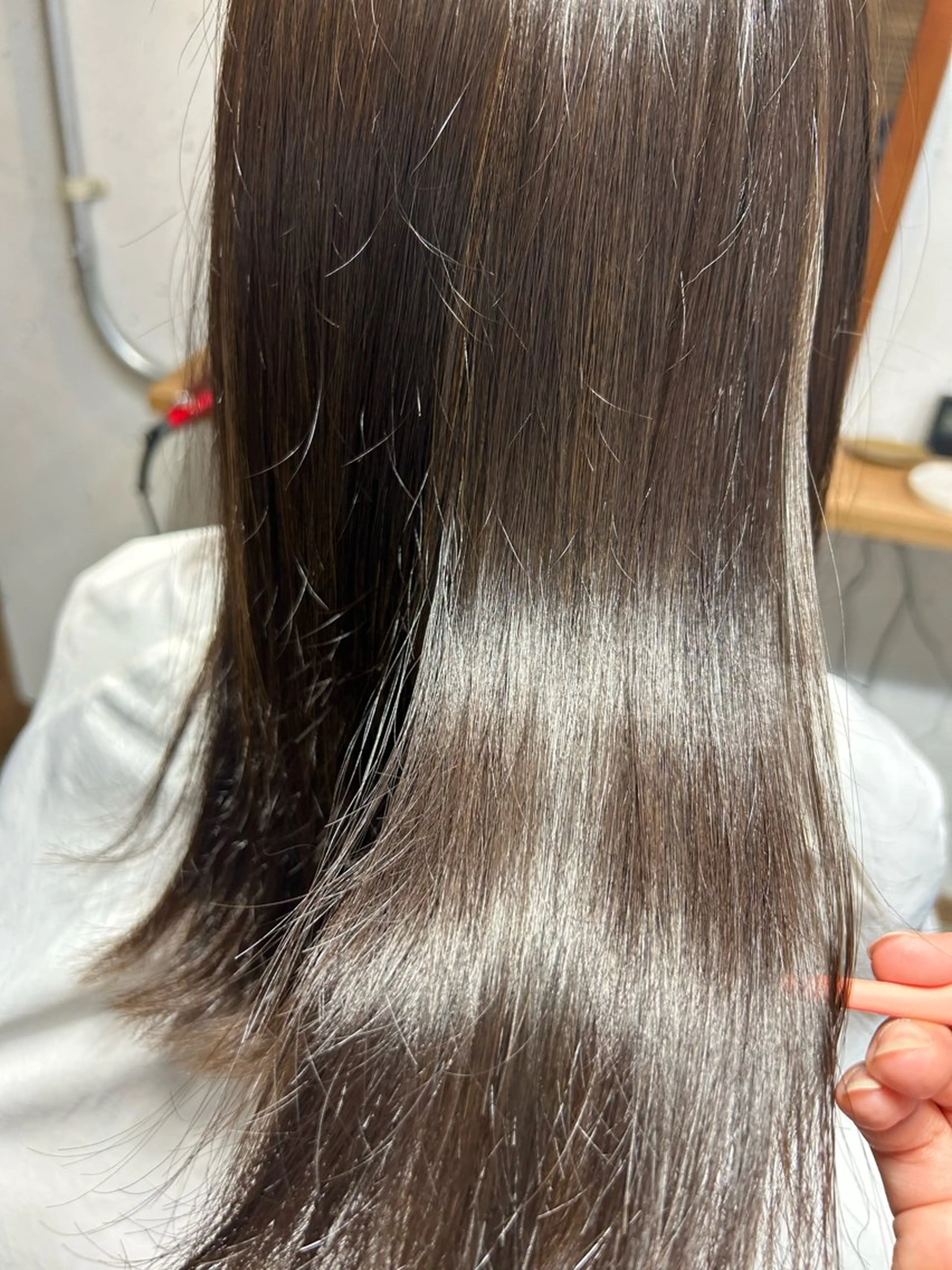 ロング カット ヘアカラー トリートメント 永幡 早百合のヘアスタイル