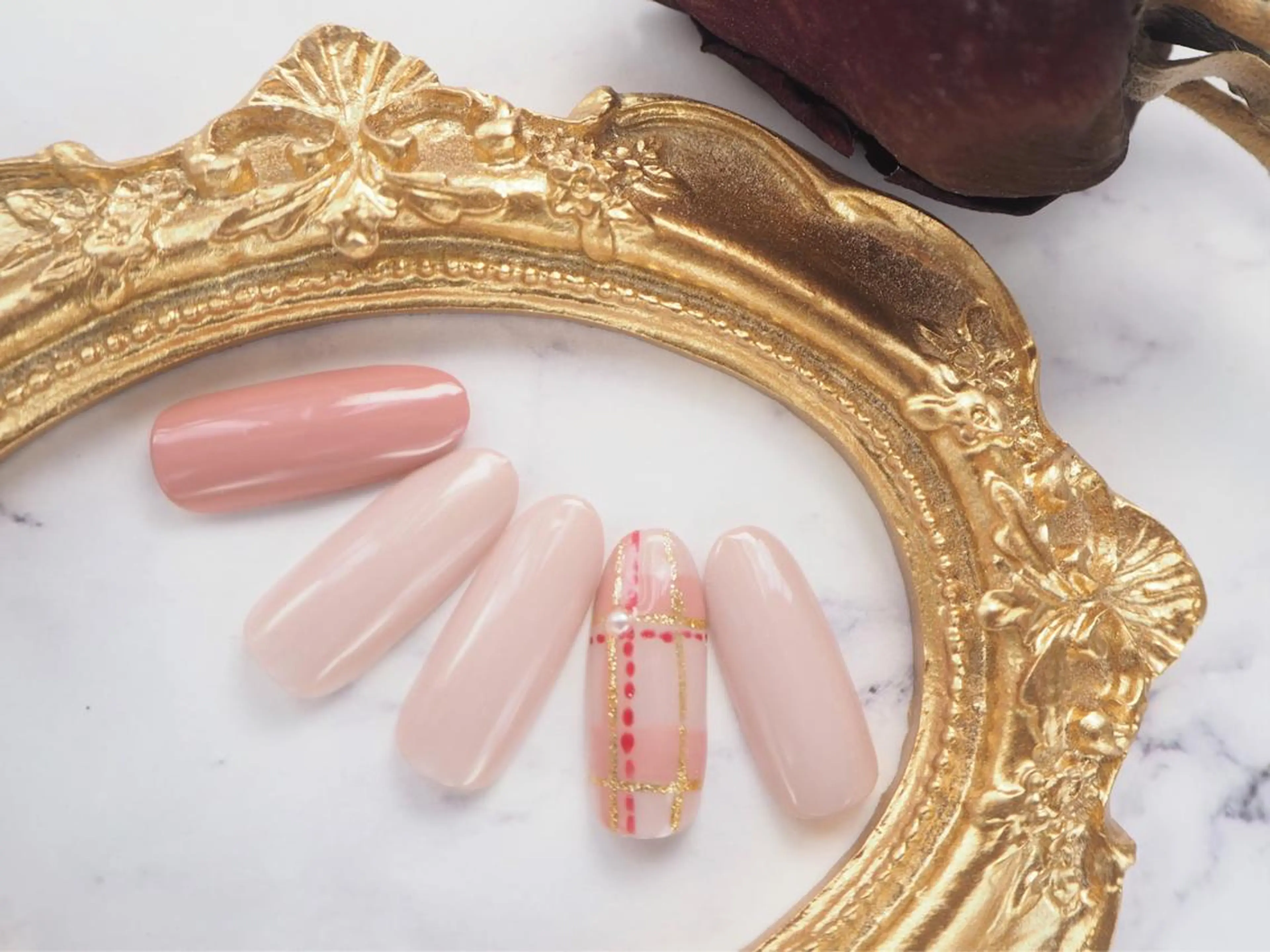 ネイル ビューティーサロン ヘゼリヒのネイルデザイン