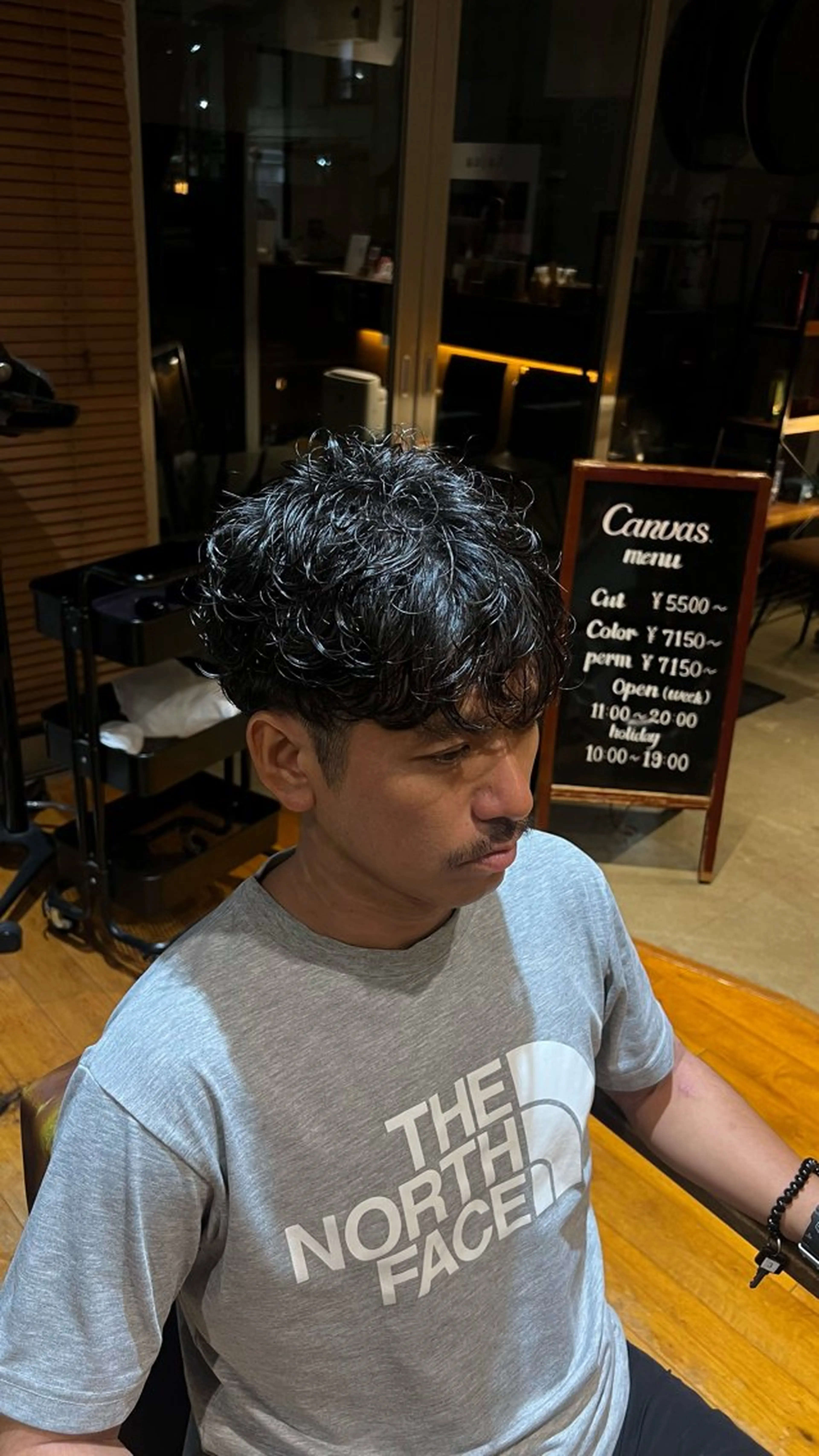 メンズ 三宅 凜佳のヘアスタイル