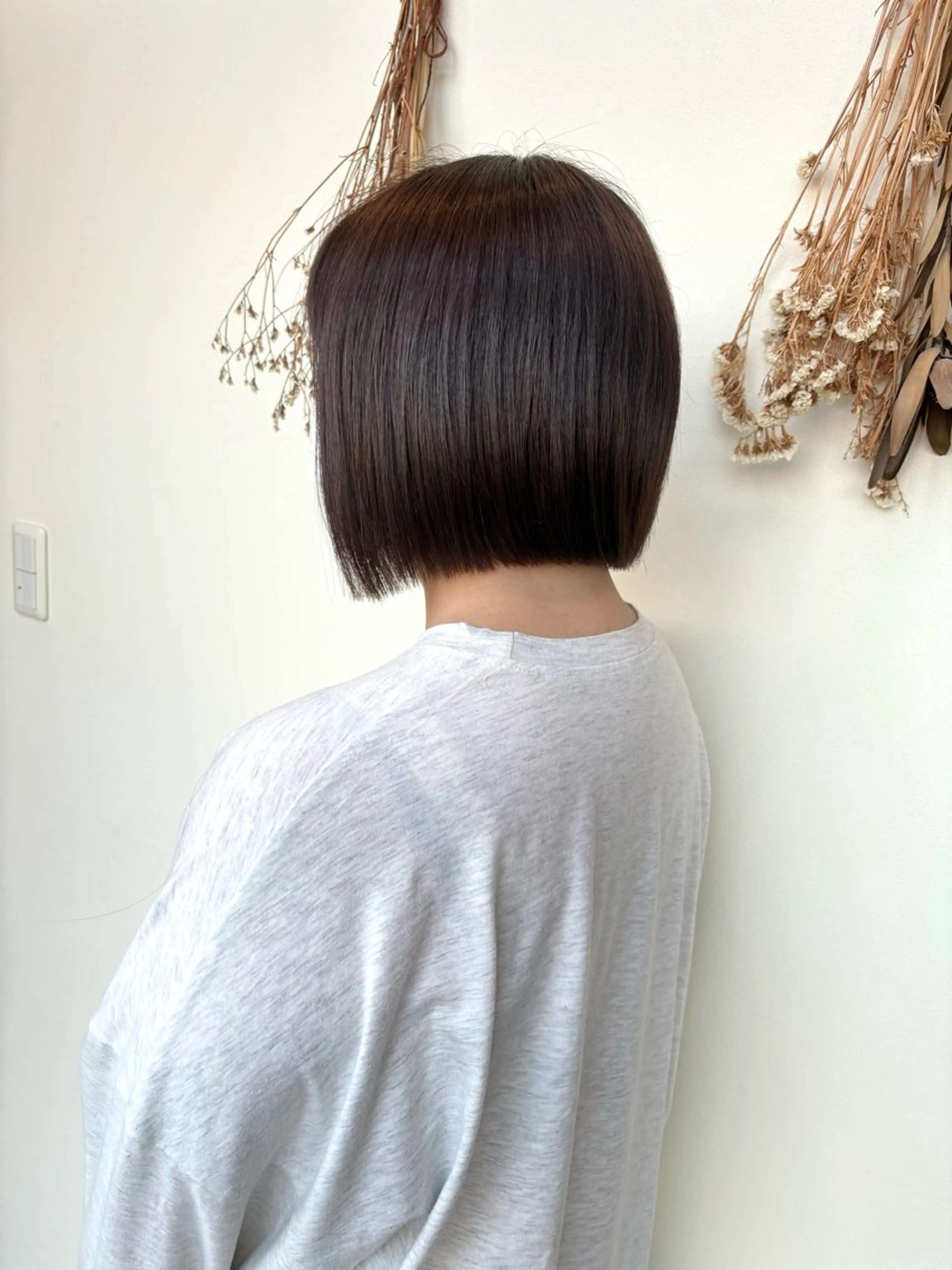 ショート ボブ 杉本 舞のヘアスタイル