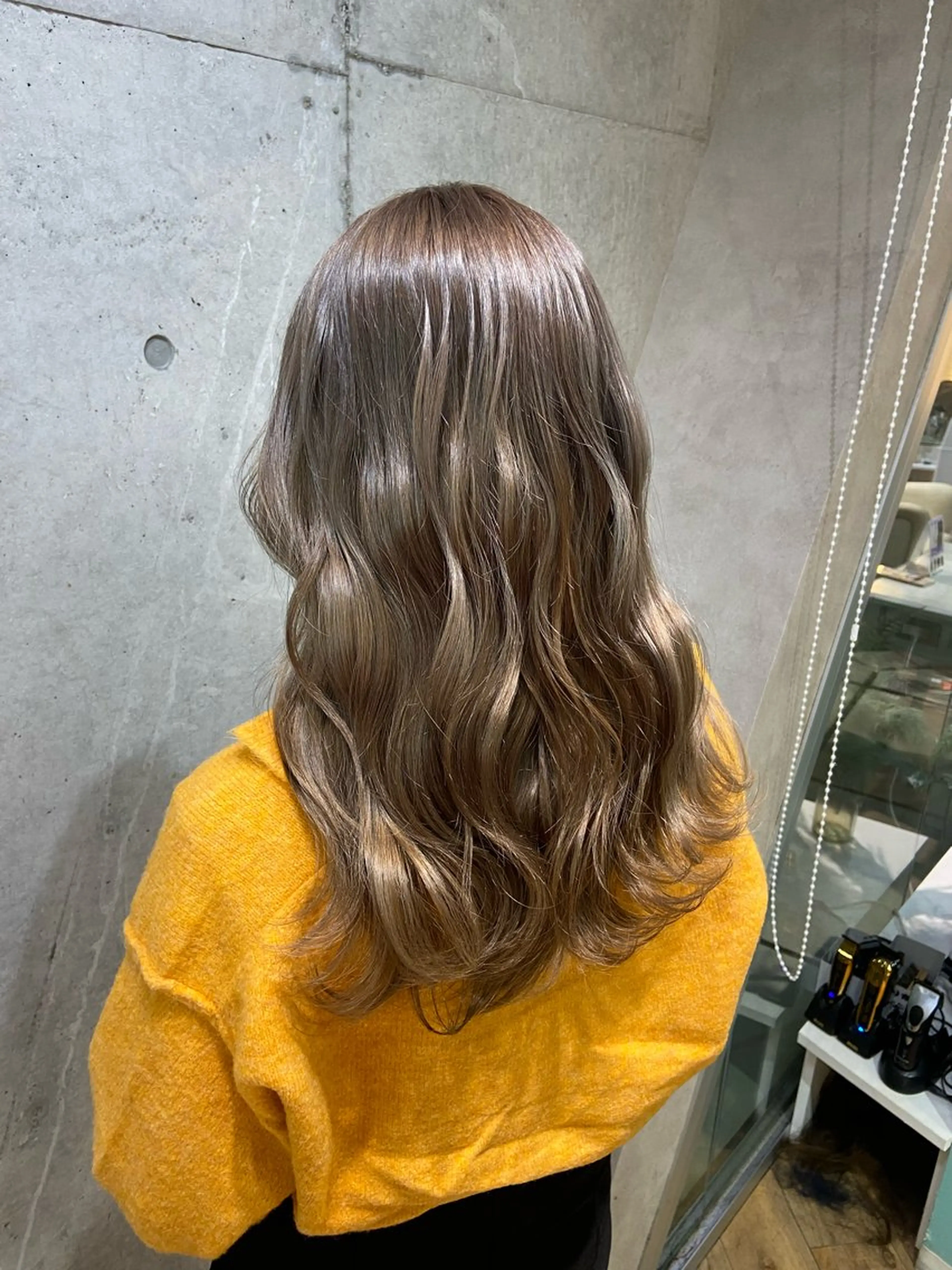セミロング カラー ヘアカラー トリートメント 🧸プルエクステ❤︎ ネイルKAO🧸のヘアスタイル