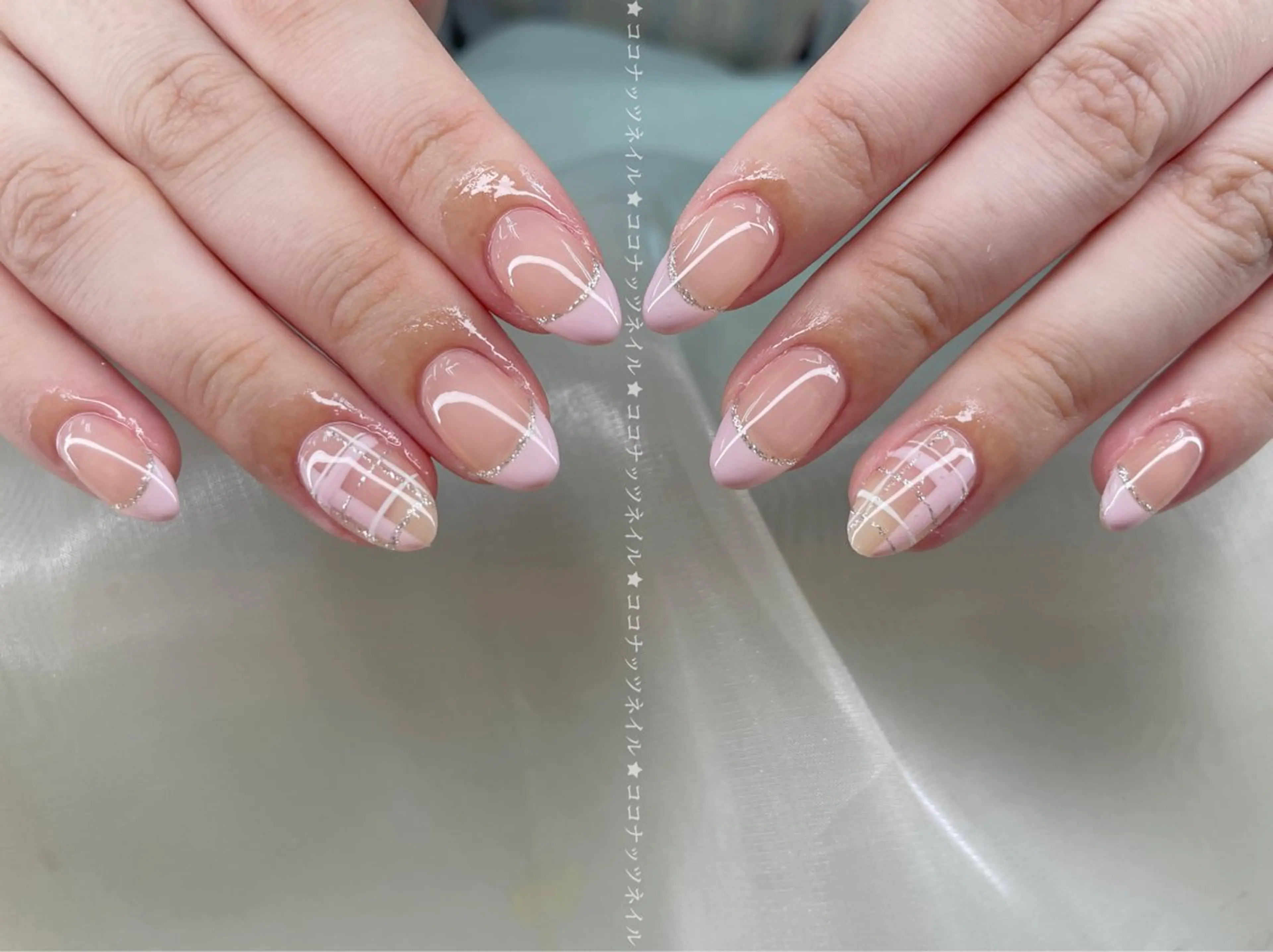 ネイル べっ甲ネイル フレンチネイル キラキラネイル マグネットネイル 大理石ネイル(マーブル) 神田 ココナッツのネイルデザイン