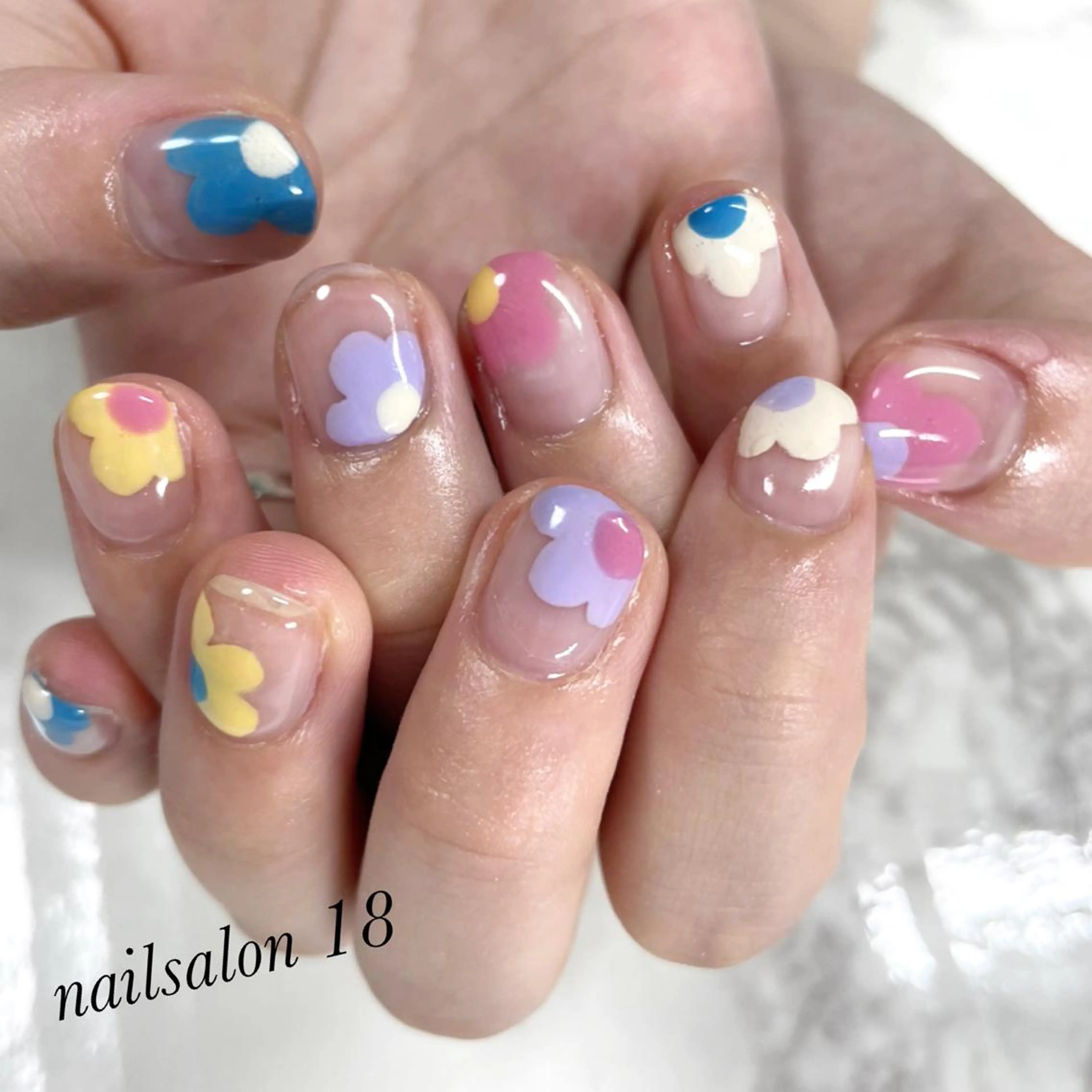 ネイル nail salon 18.のネイルデザイン