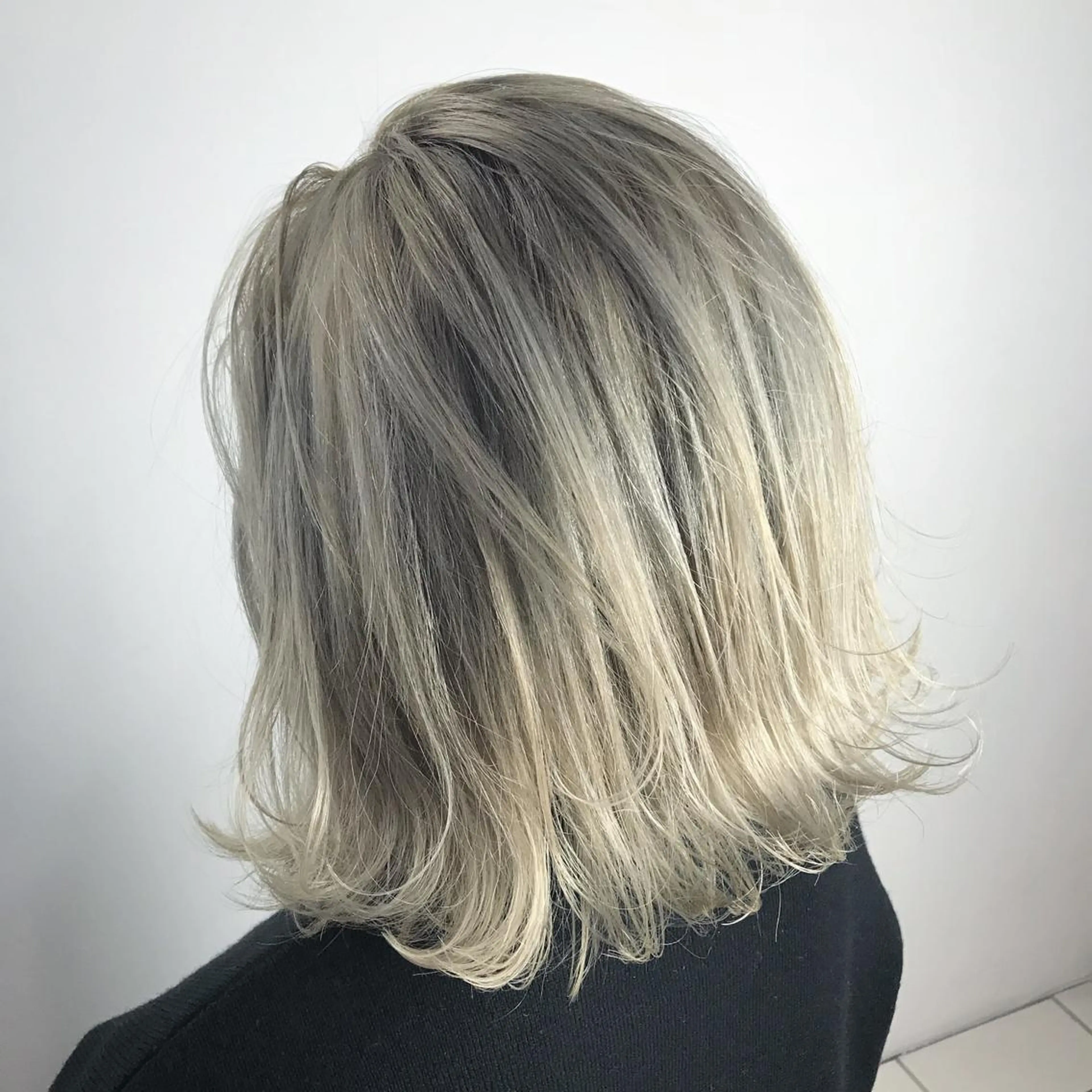 ショート CHELSEA神戸所属・MORISAKI ✂︎縮毛矯正のヘアスタイル