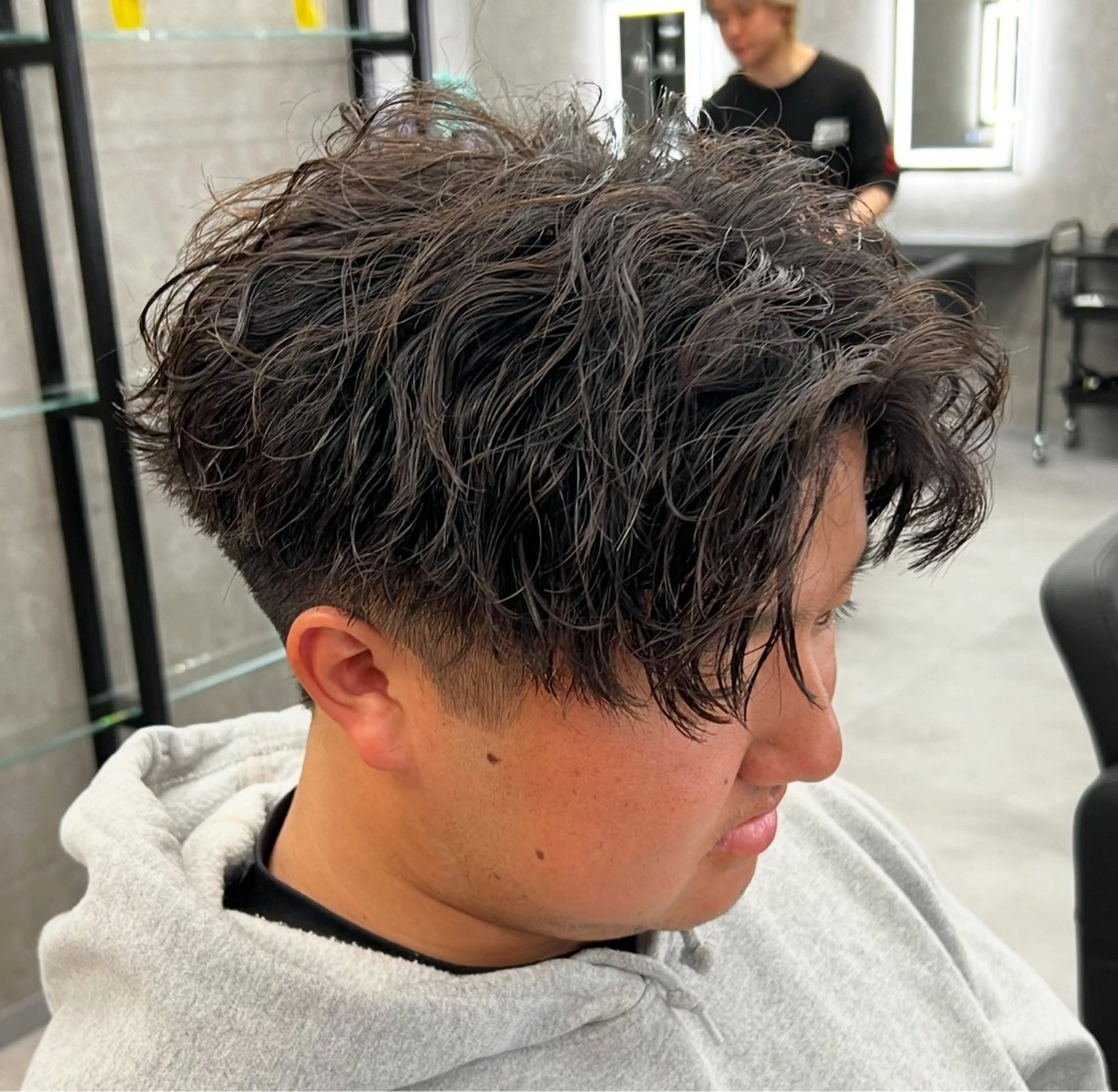 ショート パーマ メンズ メンズパーマ 波巻きパーマ カット パーマ メンズウルフ特化🐺 🔥長山耕大🔥のヘアスタイル