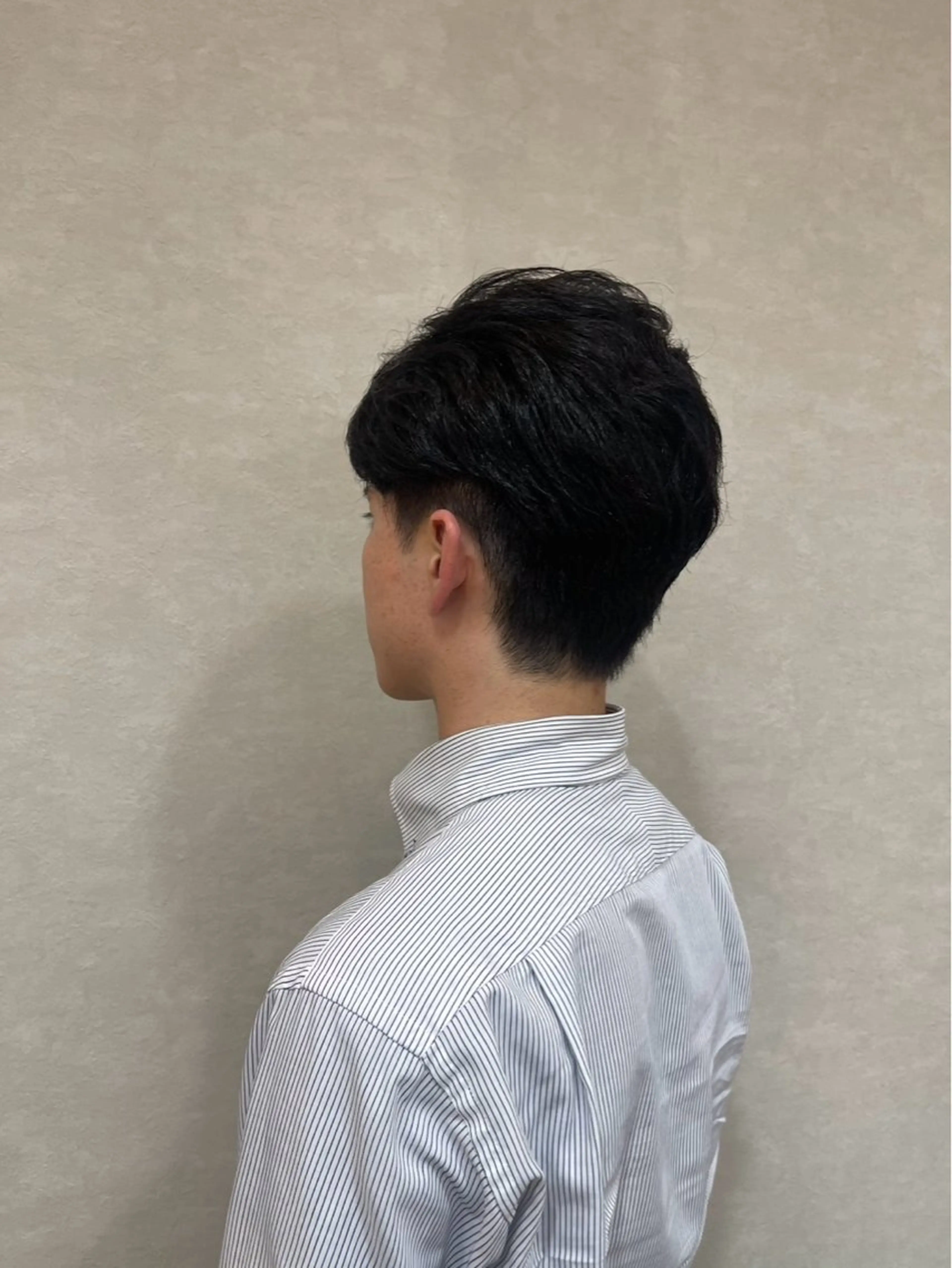 メンズ 刈り上げ 山口 美咲のヘアスタイル