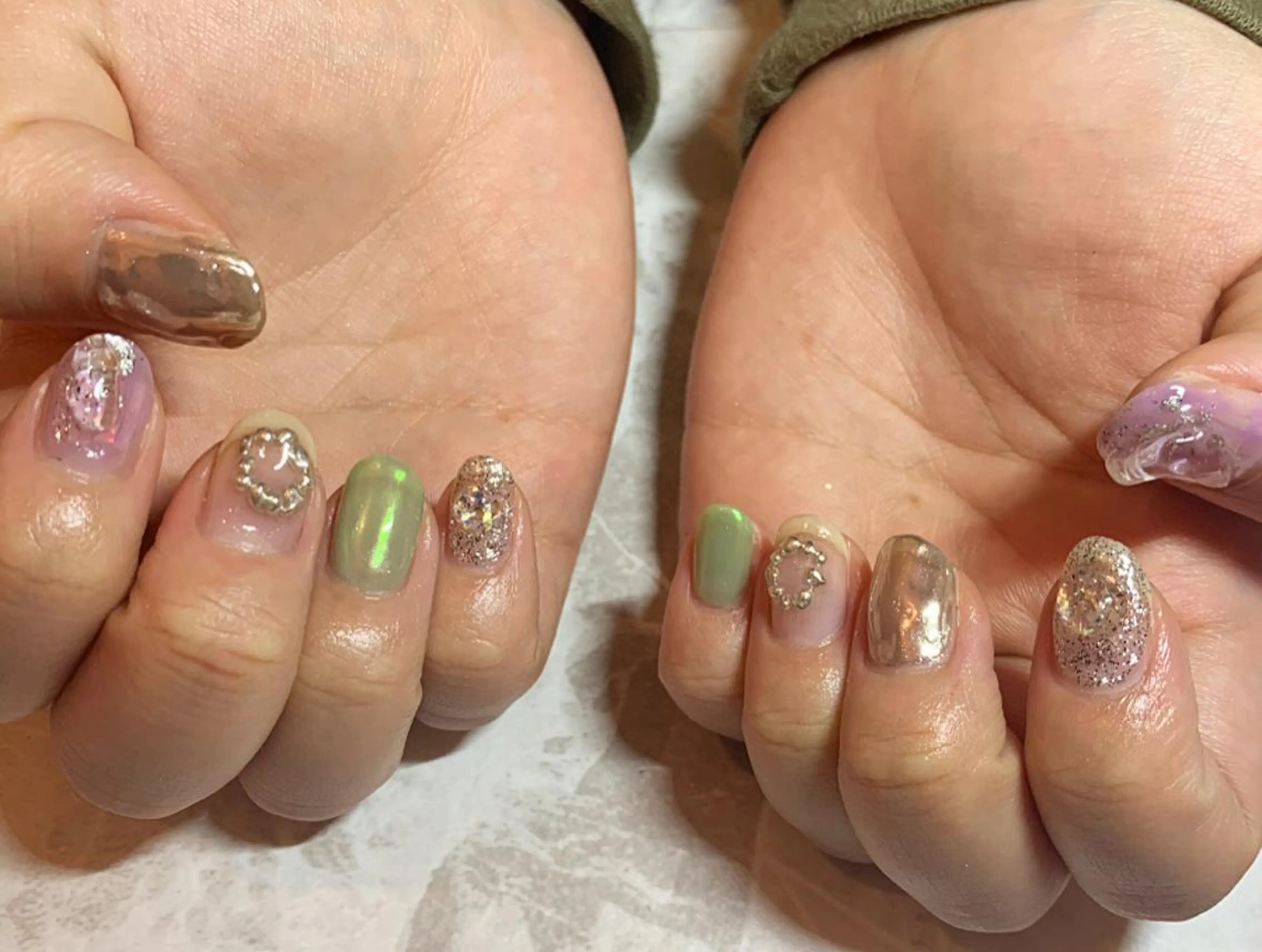 ネイル クリアネイル clocln  / Suzukaのネイルデザイン