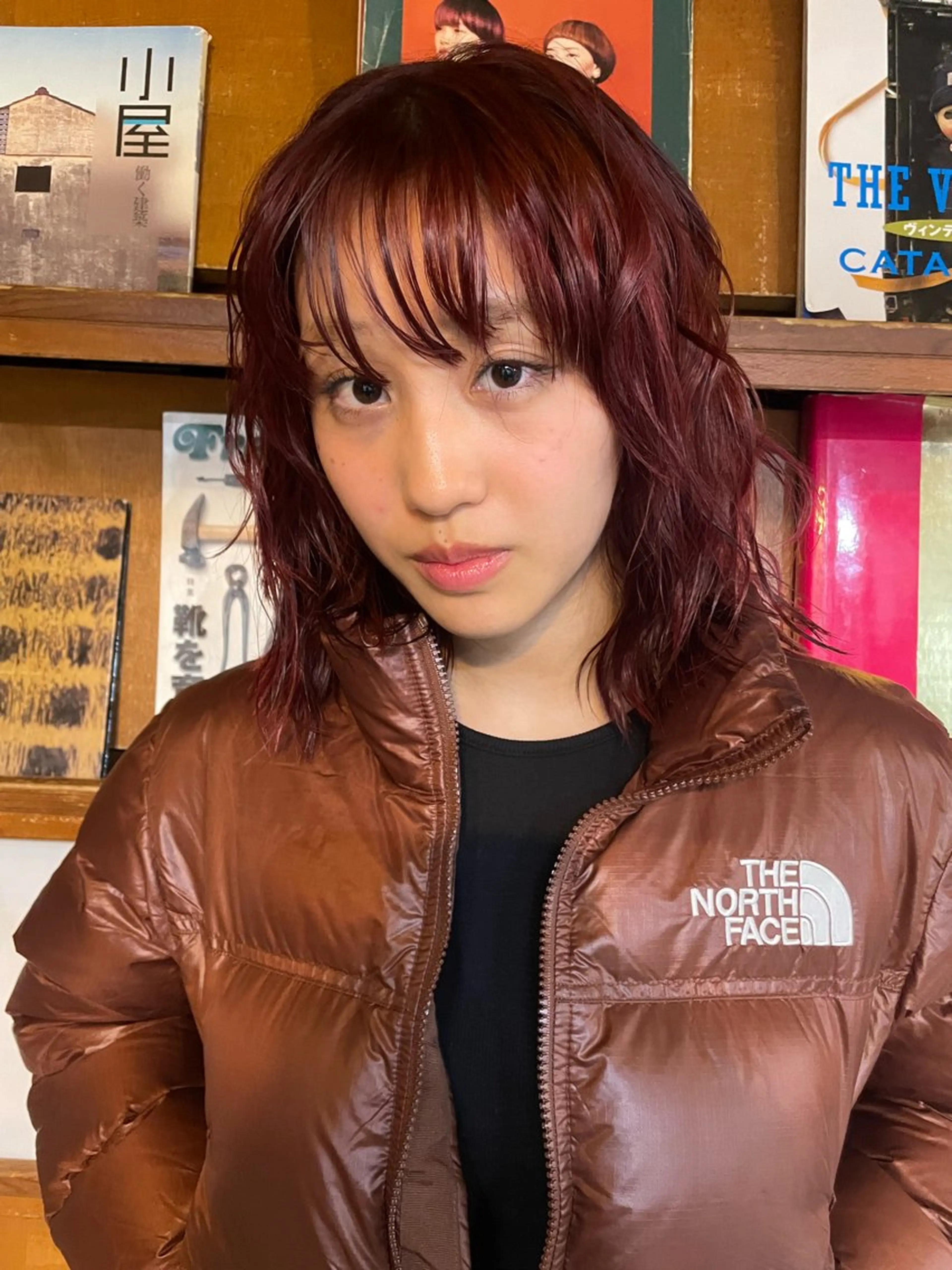 ミディアム カラー 金尾 凜のヘアスタイル