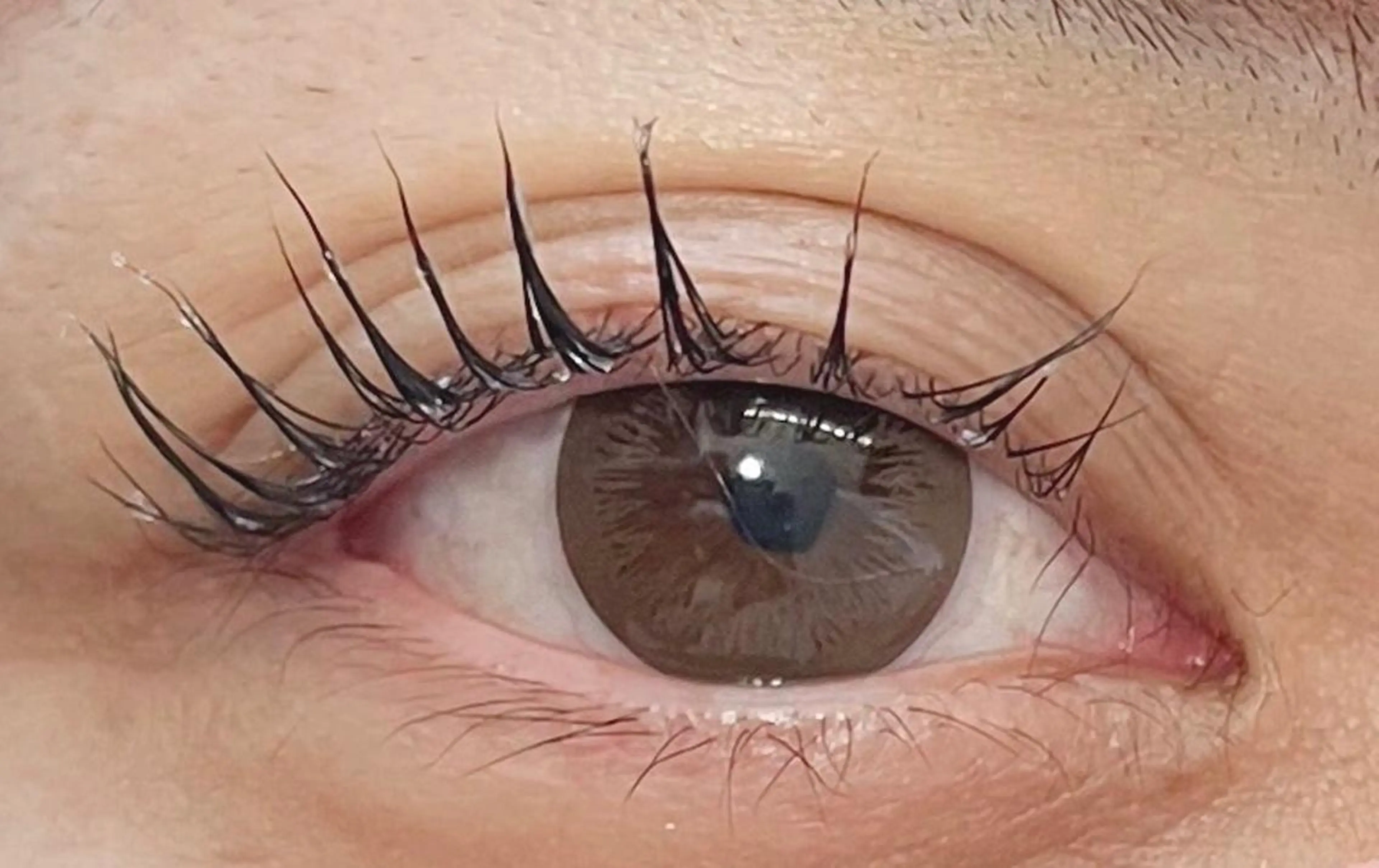 マツエク・マツパ 束感まつ毛 handsemu EYELASHのマツエク・マツパデザイン