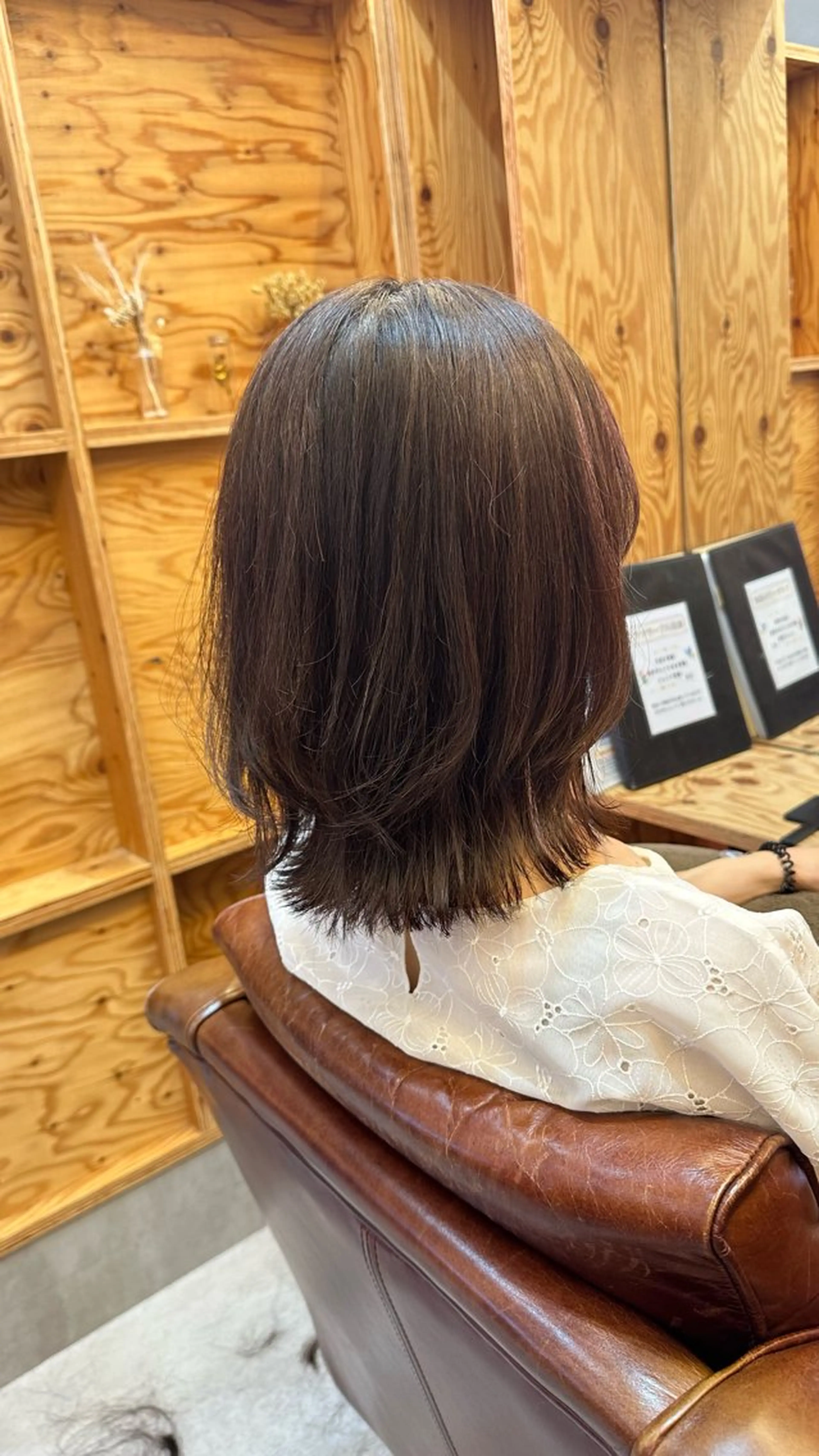 ミディアム adorable 長谷川実夢のヘアスタイル