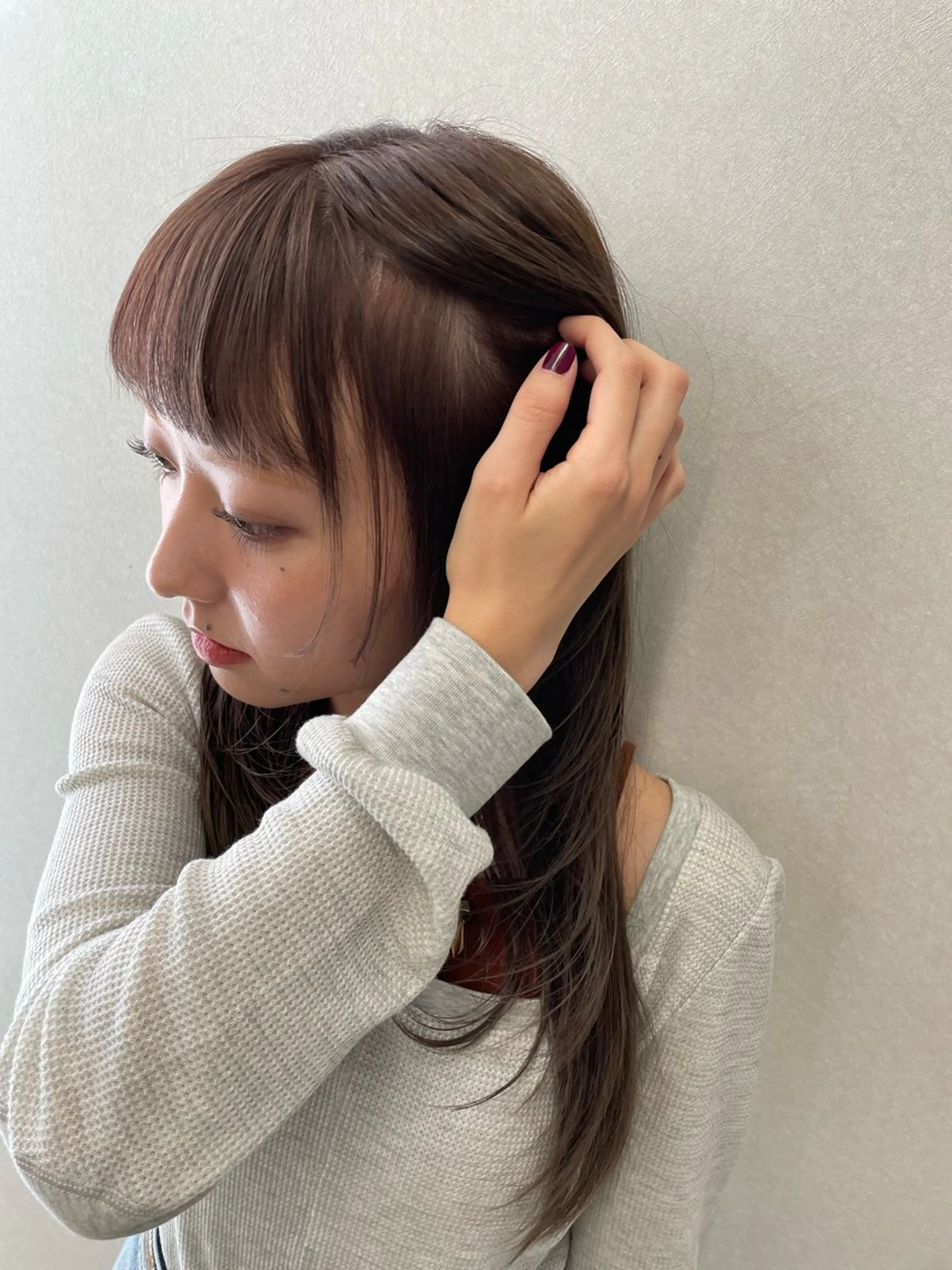 ブリーチなしで叶うベージュカラー+カット🕯ブリーチなしダブルカラー🫧トリートメントの写真