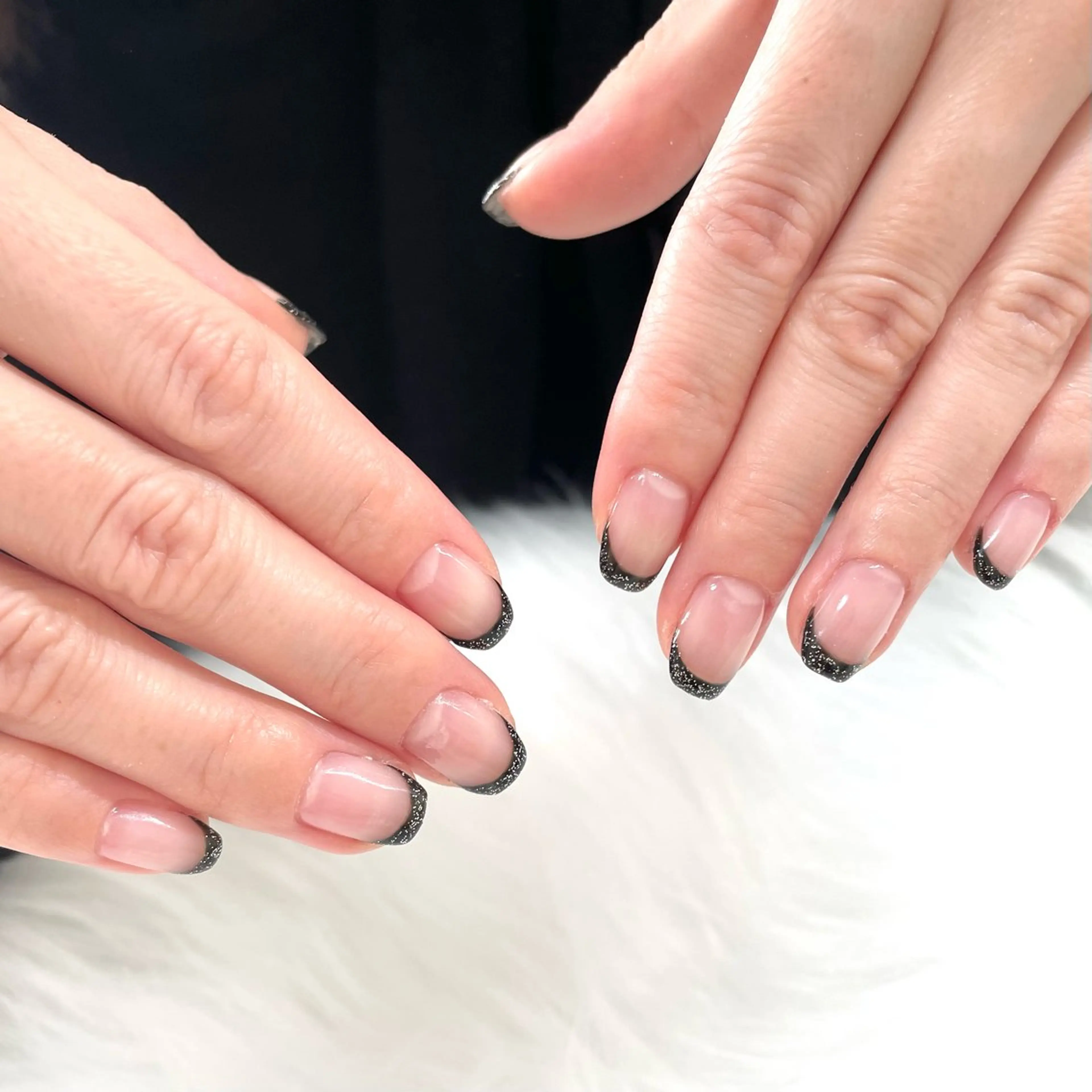 フレンチネイル(クリアベース)の写真