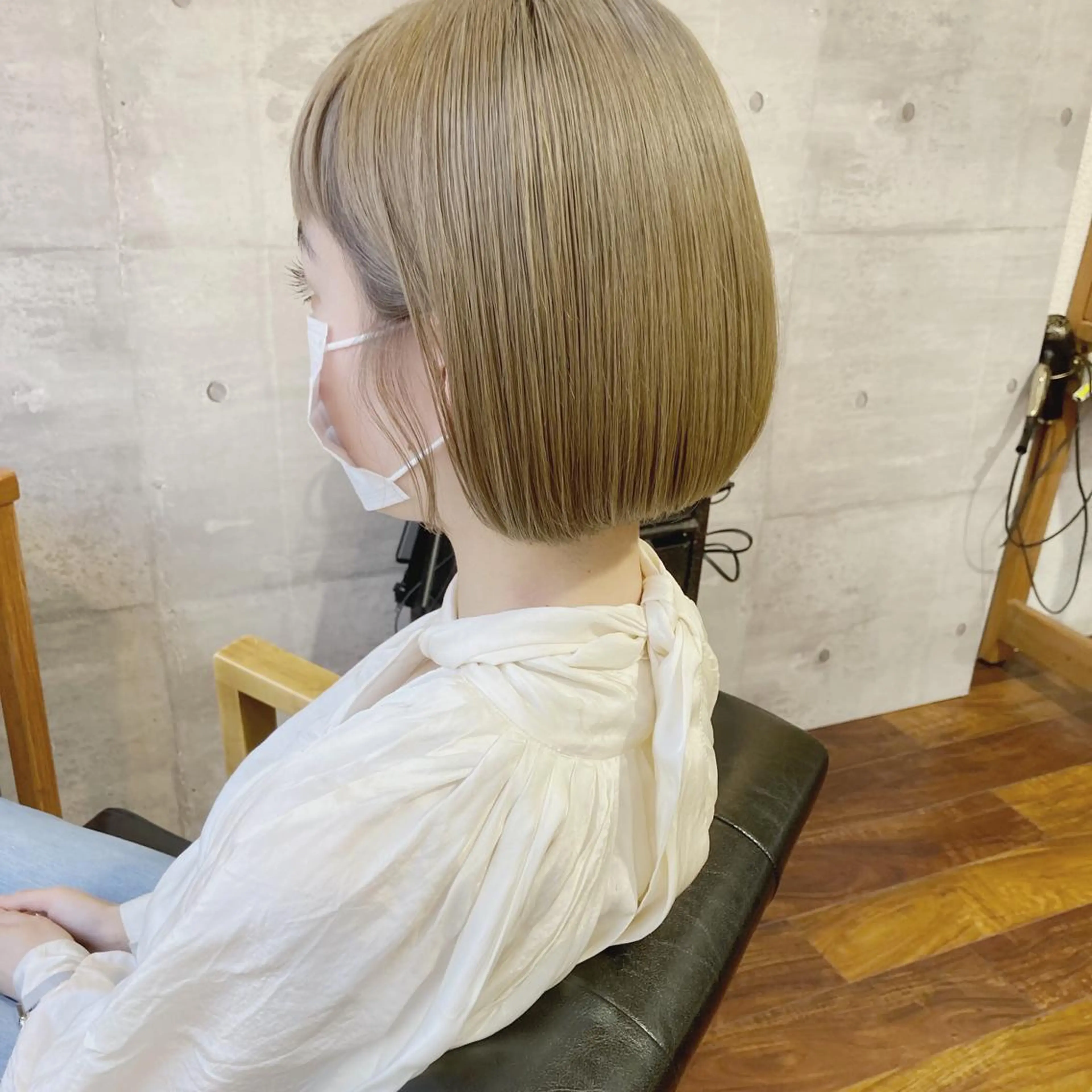 ミディアム カラー ハイトーンカラー ボブ 小木曽智美 /ボブ/ショートのヘアスタイル