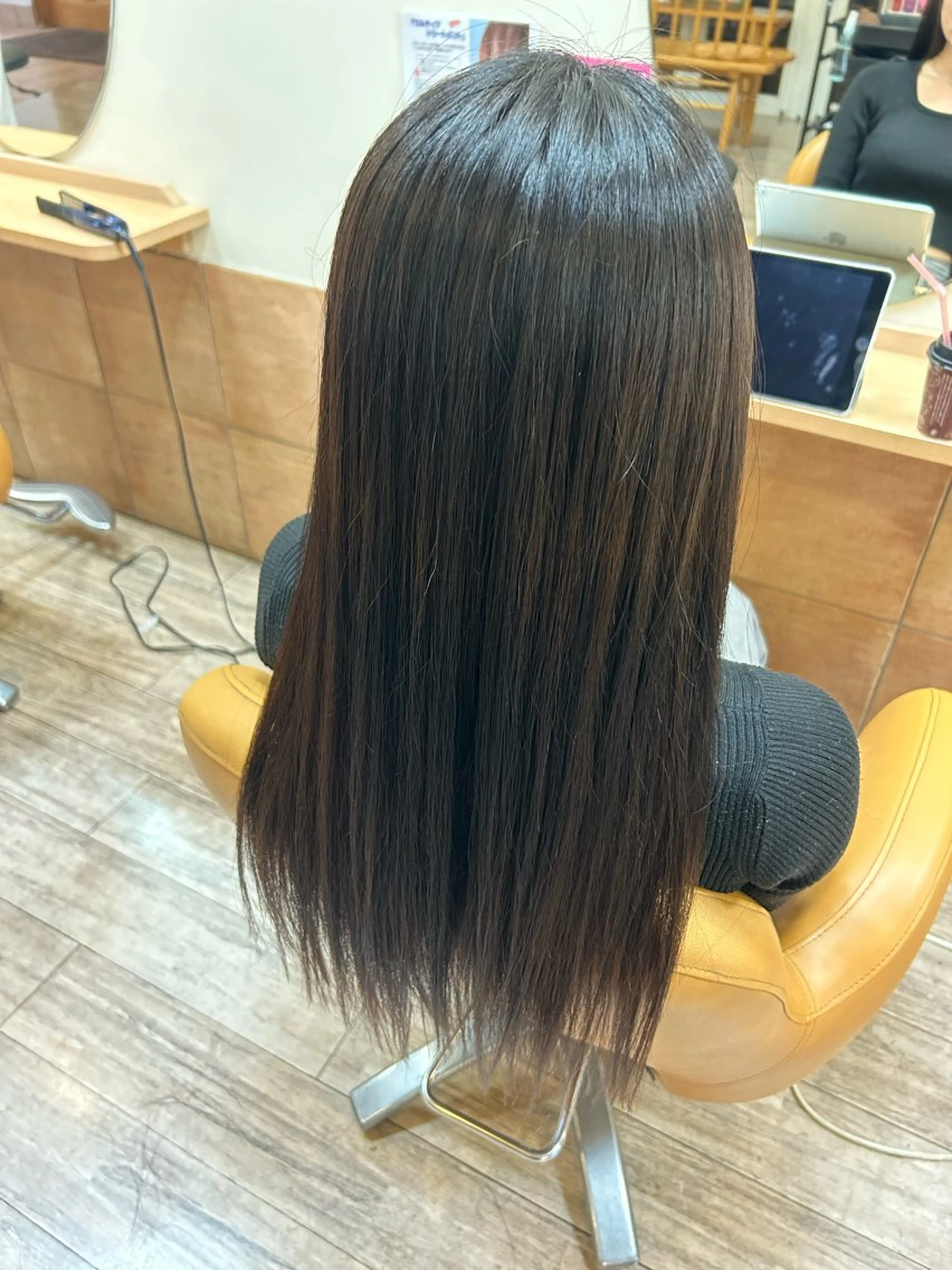 ロング 縮毛矯正 ヘアルームflat・ Rena🌼ྀིのヘアスタイル