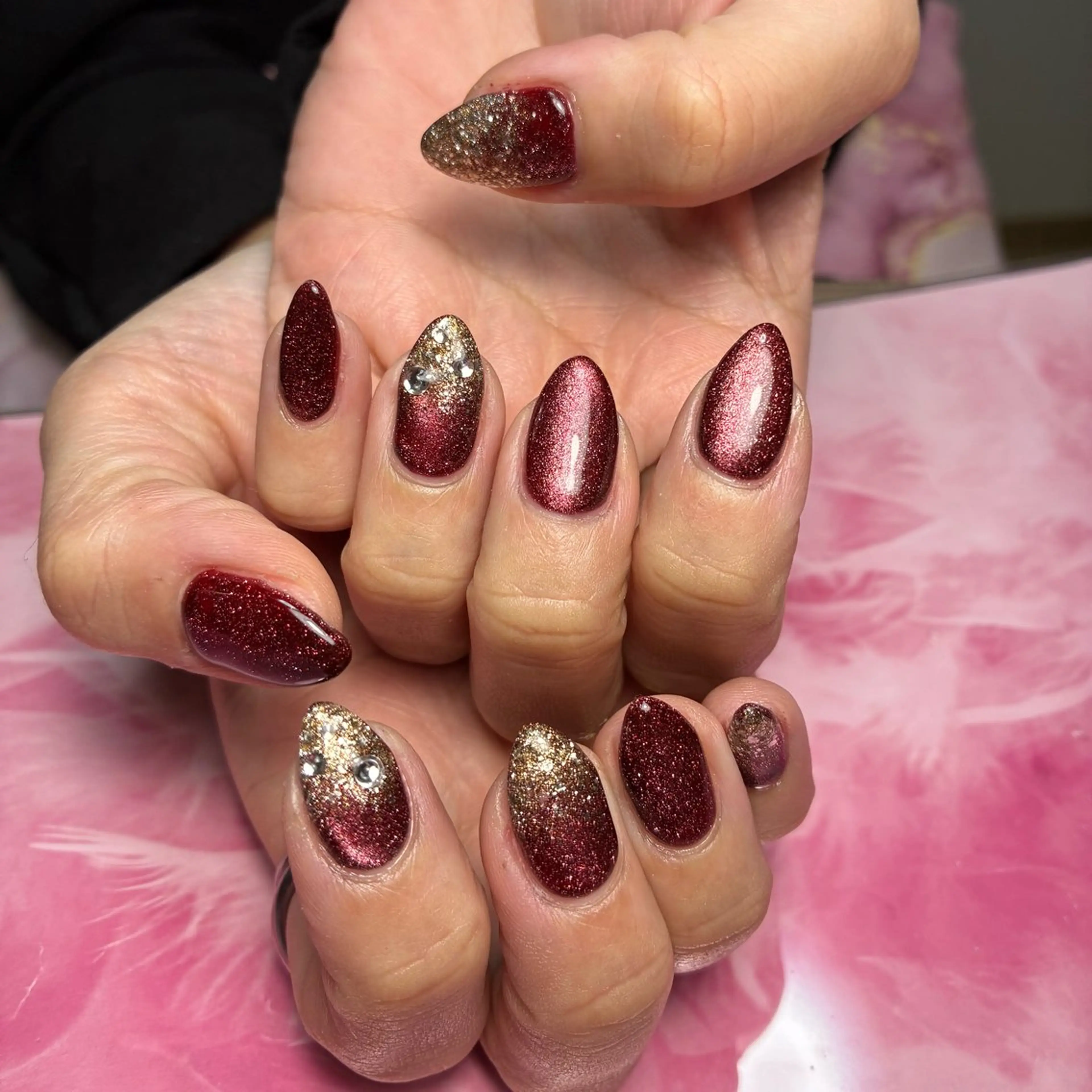 ミディアム hs nail salonのネイルデザイン