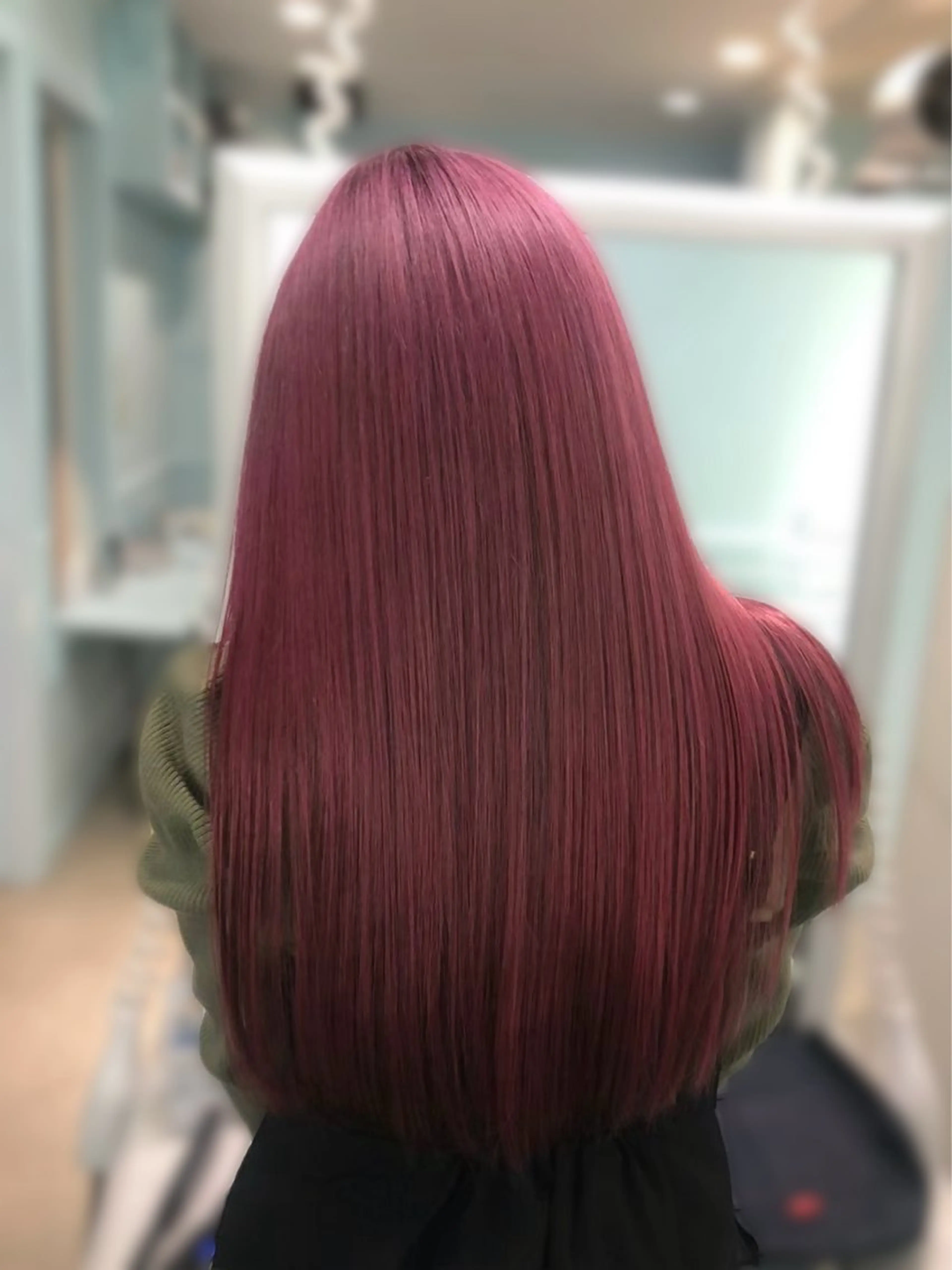 セミロング カラー パーマ ヘアアレンジ メンズ キッズ ヘアカラー トリートメント レイヤー×ハイトーン / mihana🪐のヘアスタイル