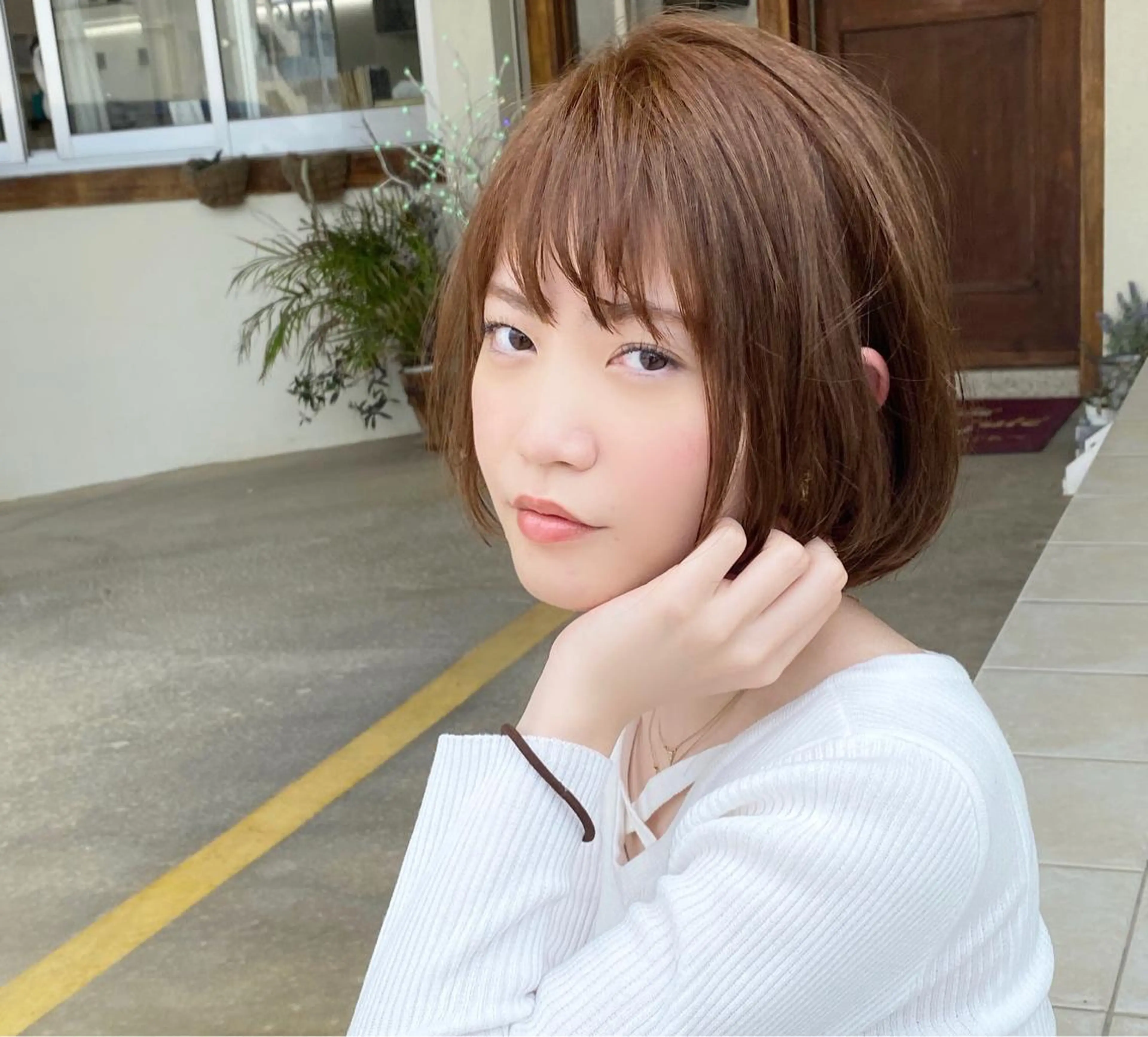 ミディアム カラー イルミナカラー grand juteのヘアスタイル