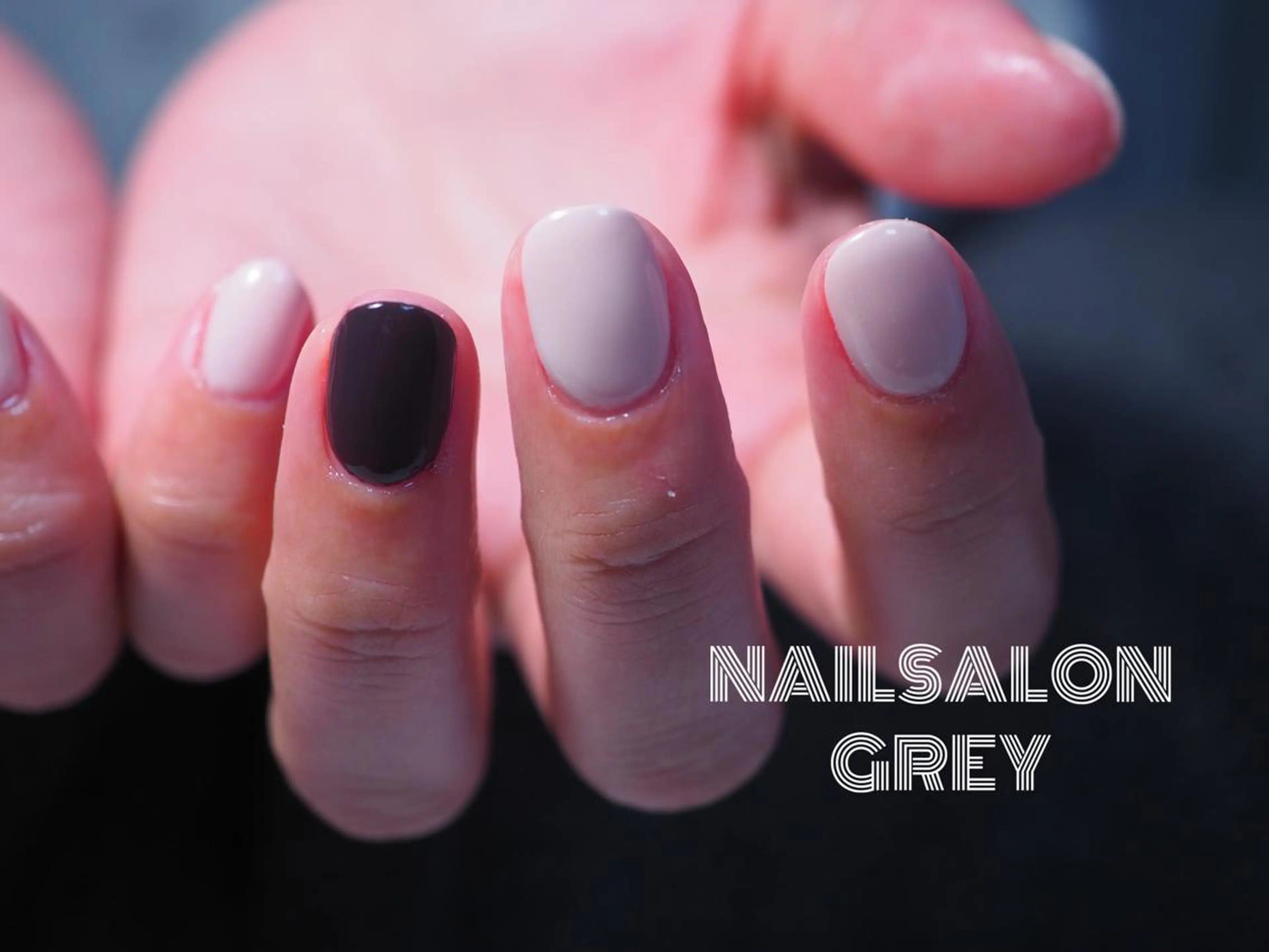 ネイル 【GREY】 TAIRAのネイルデザイン