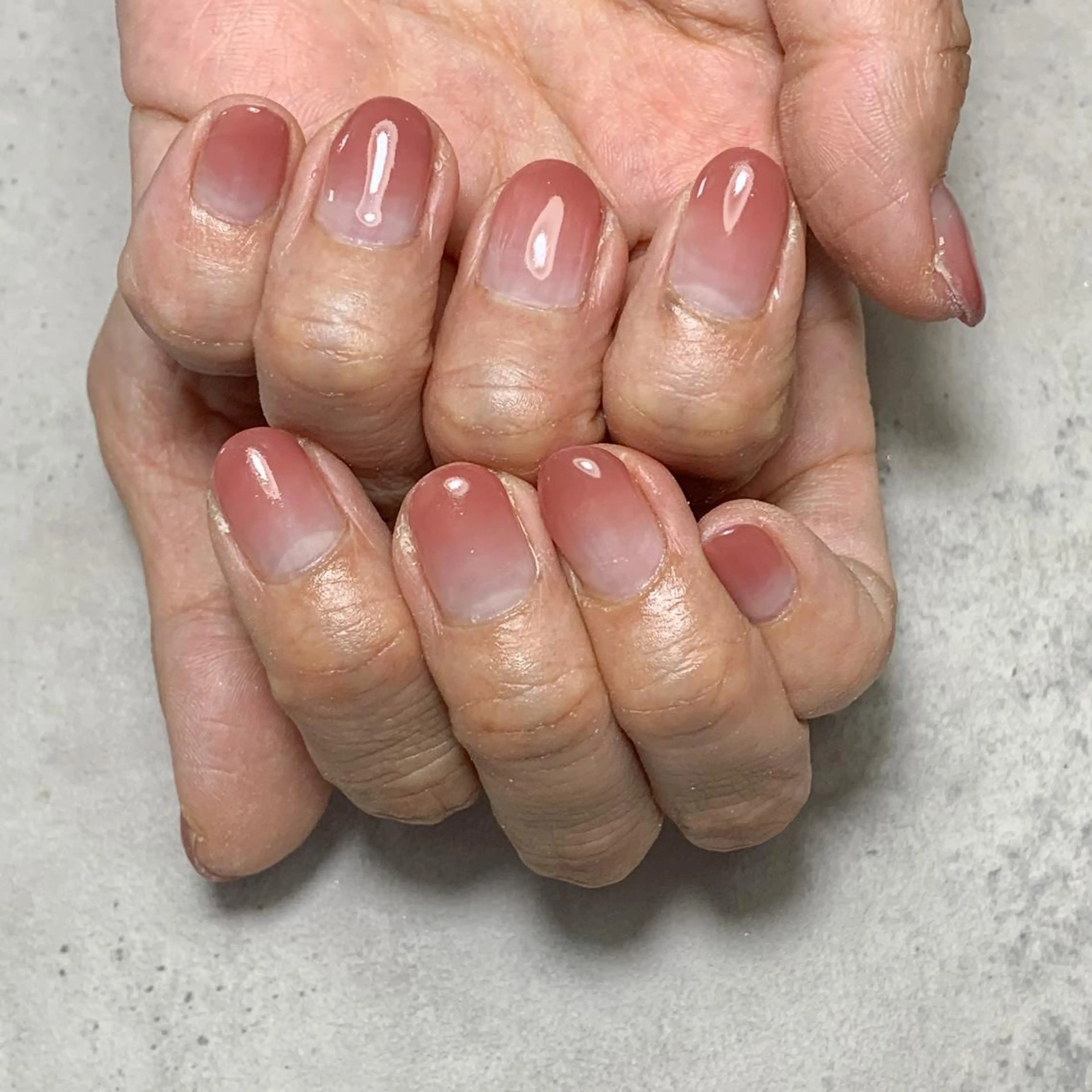 ネイル atelier　FIORITURA所属・FIORITURA aiのネイルデザイン