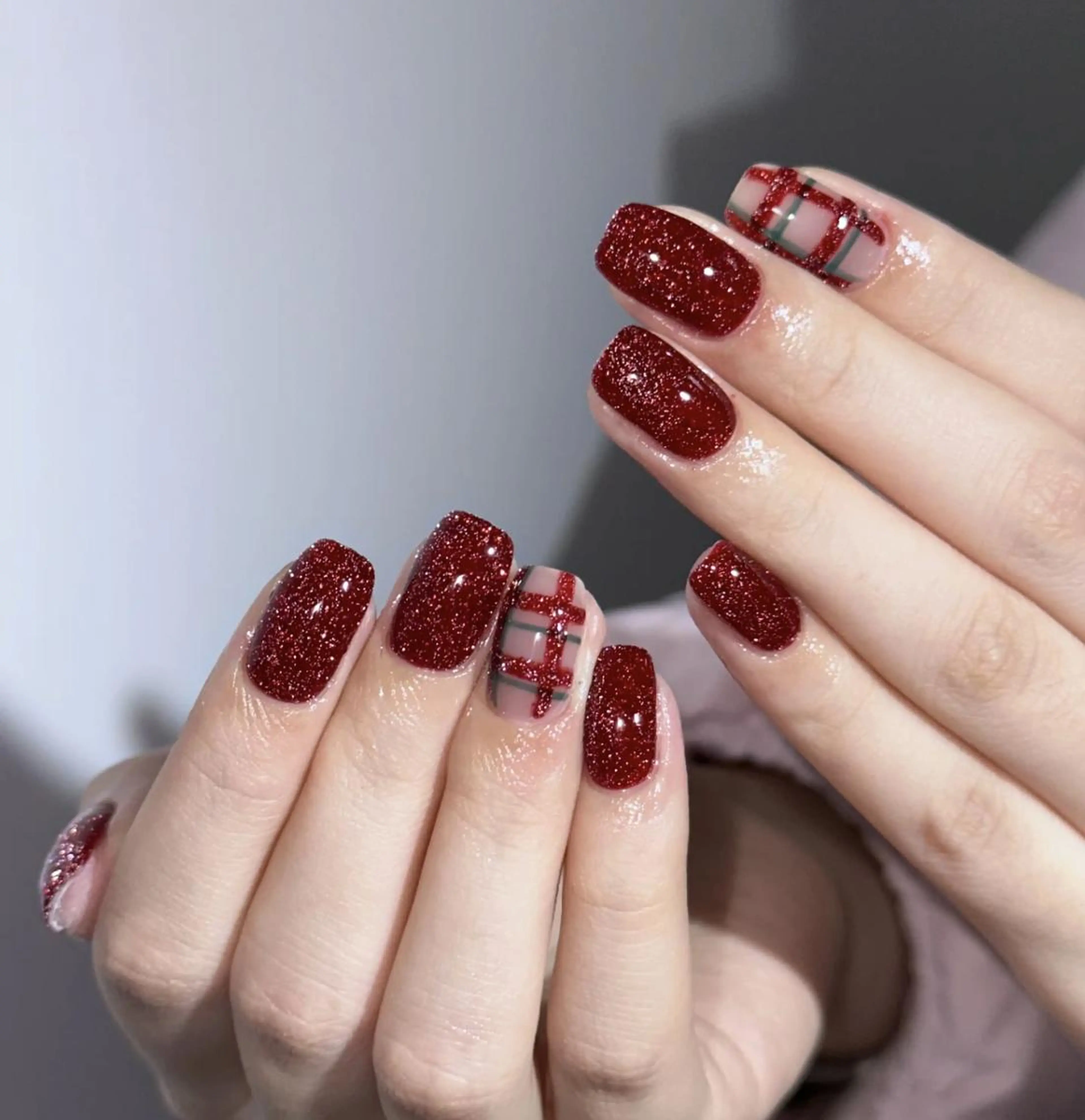 ネイル ハンドネイル ハンドケア 🍑 momo_nailのネイルデザイン