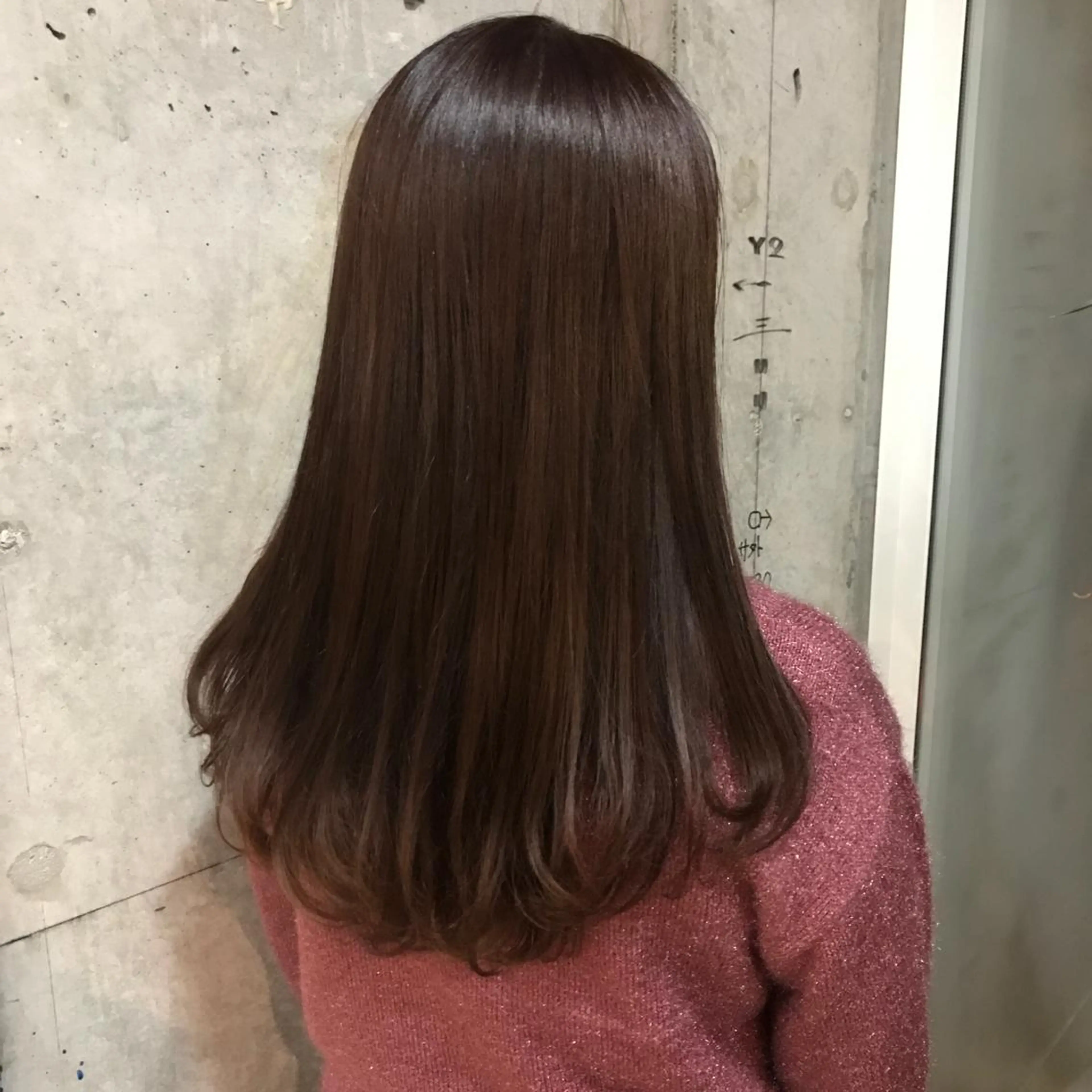 ロング カラー MOOD,所属・開發 智也のヘアスタイル