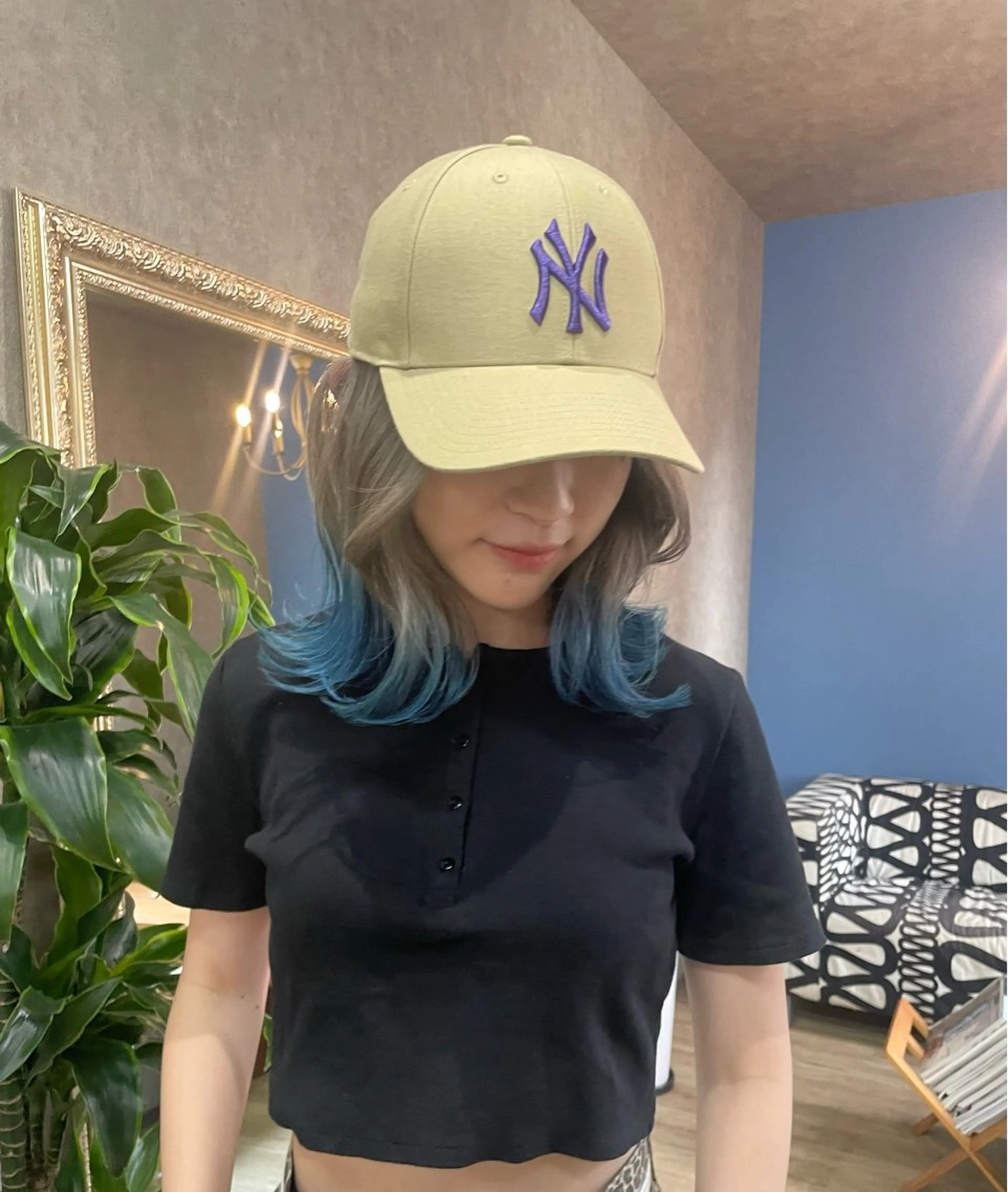 根本リタッチブリーチ＋ヘアカラー＋高濃度ケア処理剤込みの写真