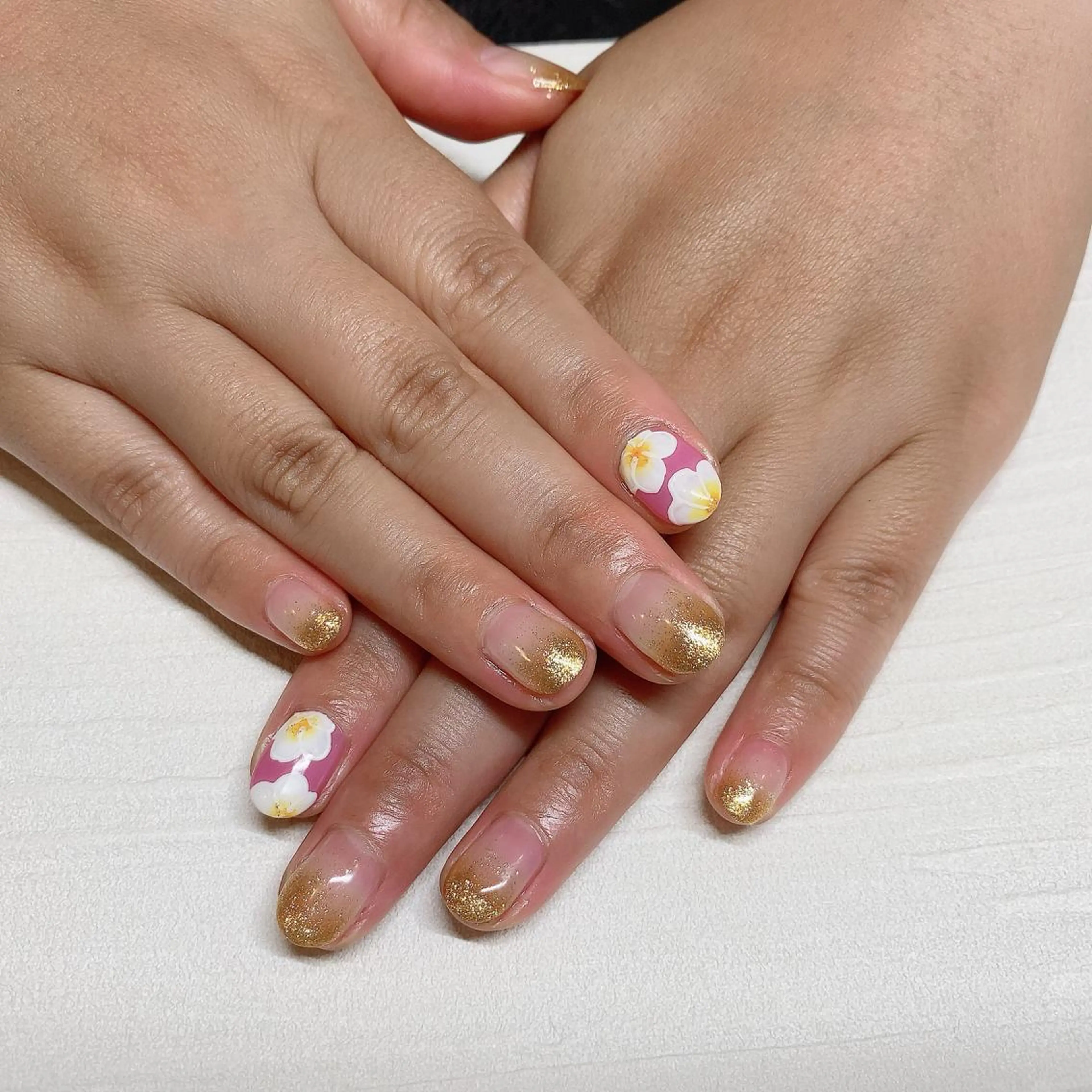 ネイル 上野 由衣のネイルデザイン