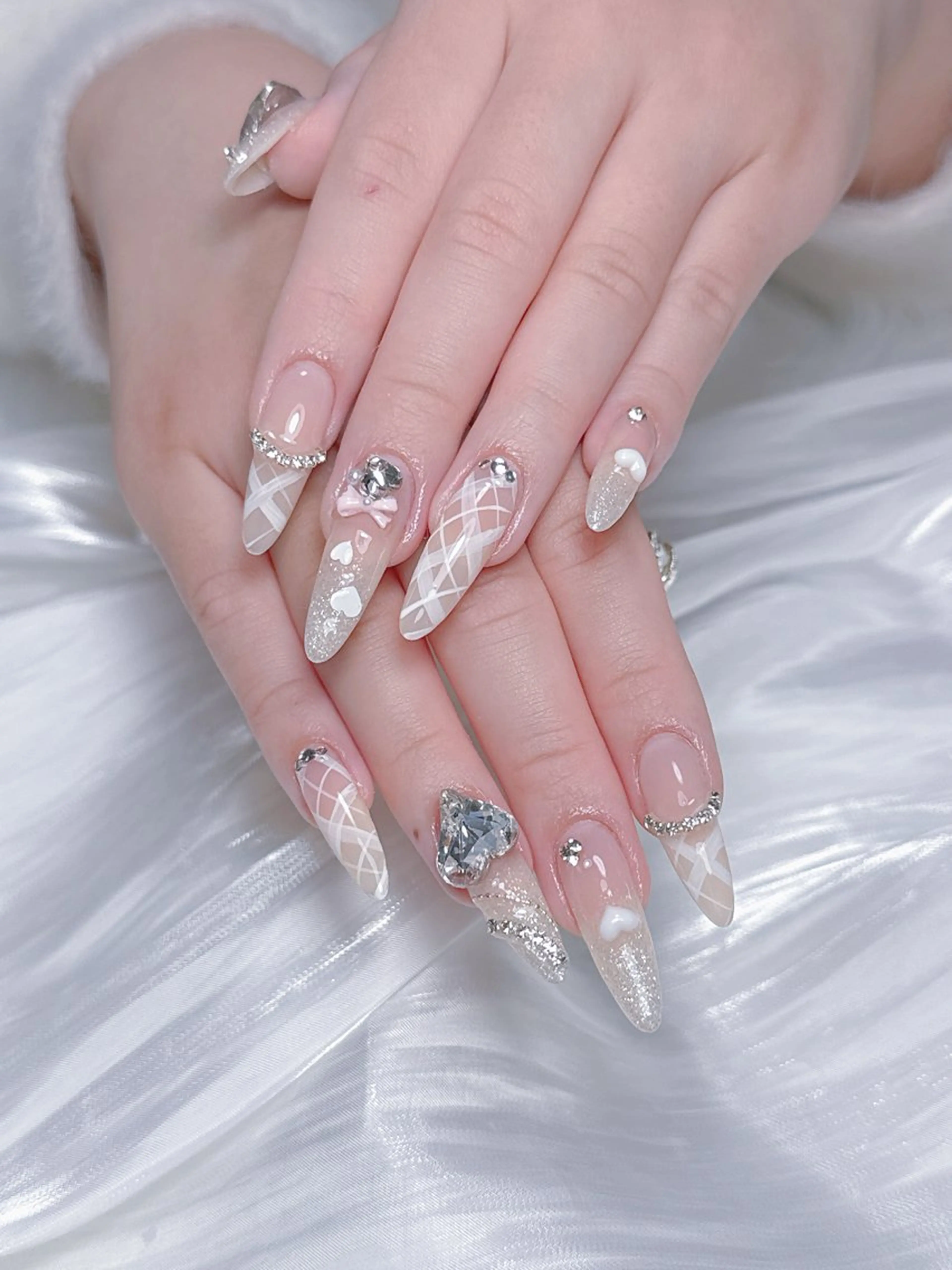 ネイル W&nail  slon所属・W·mai nail 関内のネイルデザイン