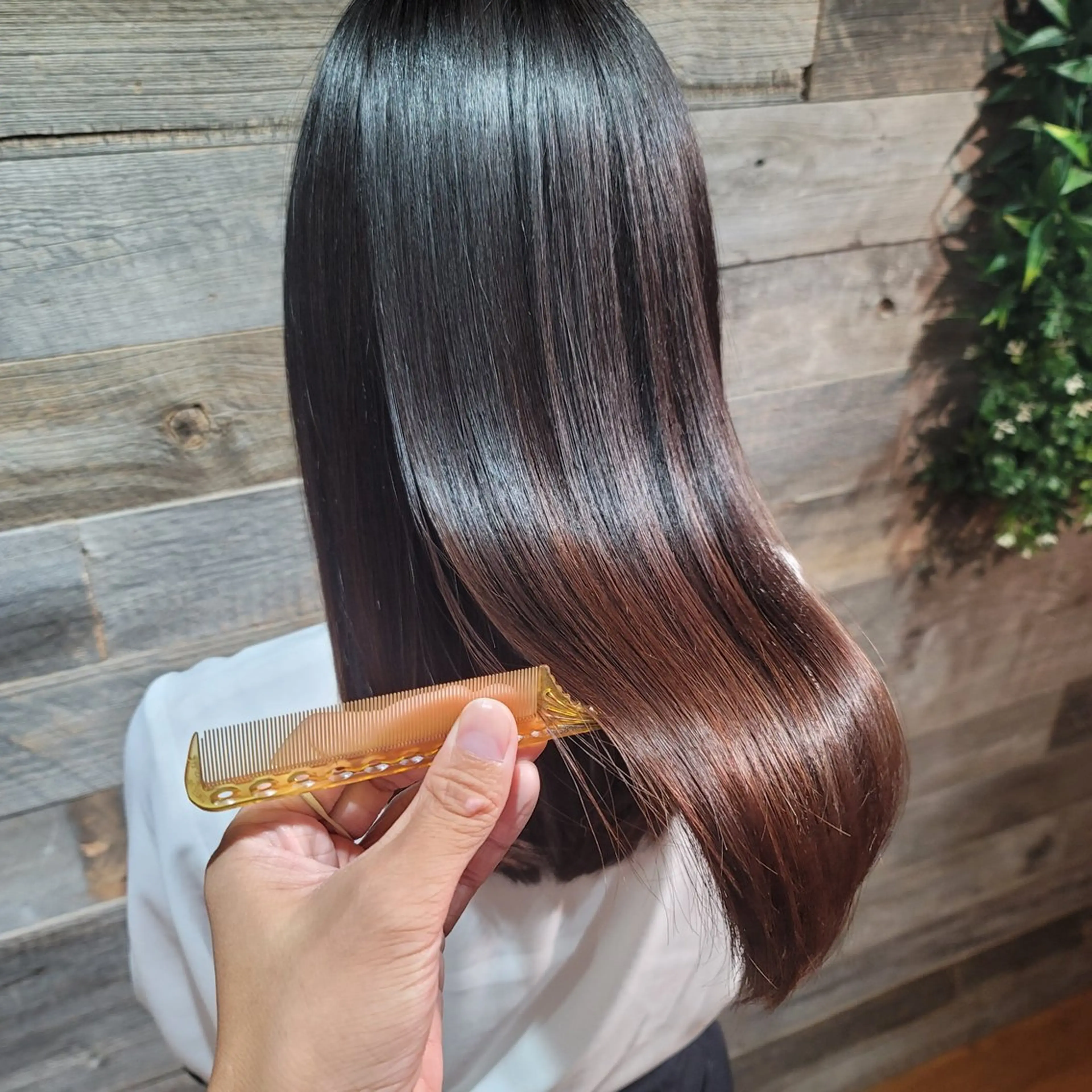 カット✂︎＋超高濃度水素シルクトリートメント⭐️＋マイクロバブル✨の写真