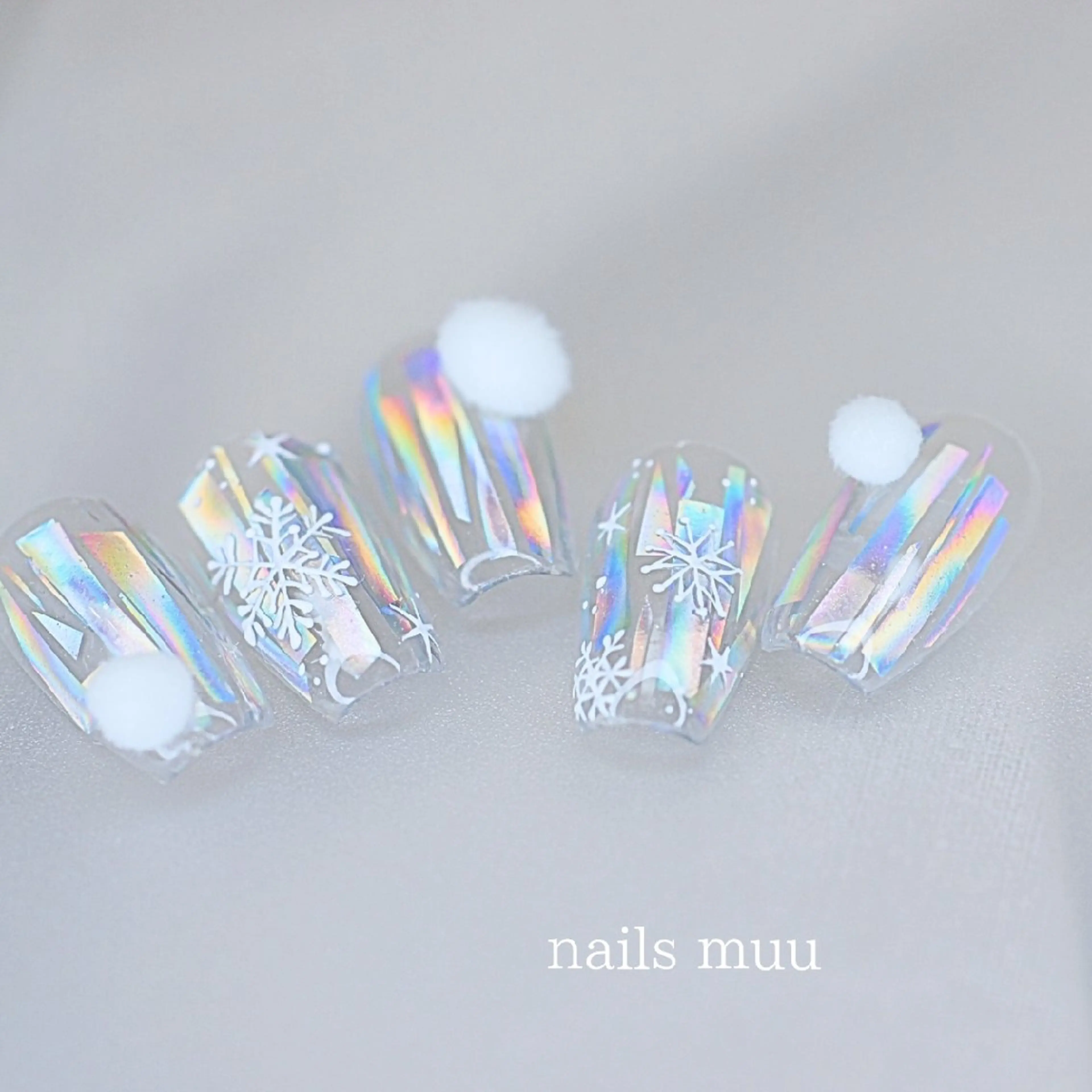 ネイル シンプルネイル 冬ネイル クリスマス ハンドネイル nails muu まゆのネイルデザイン