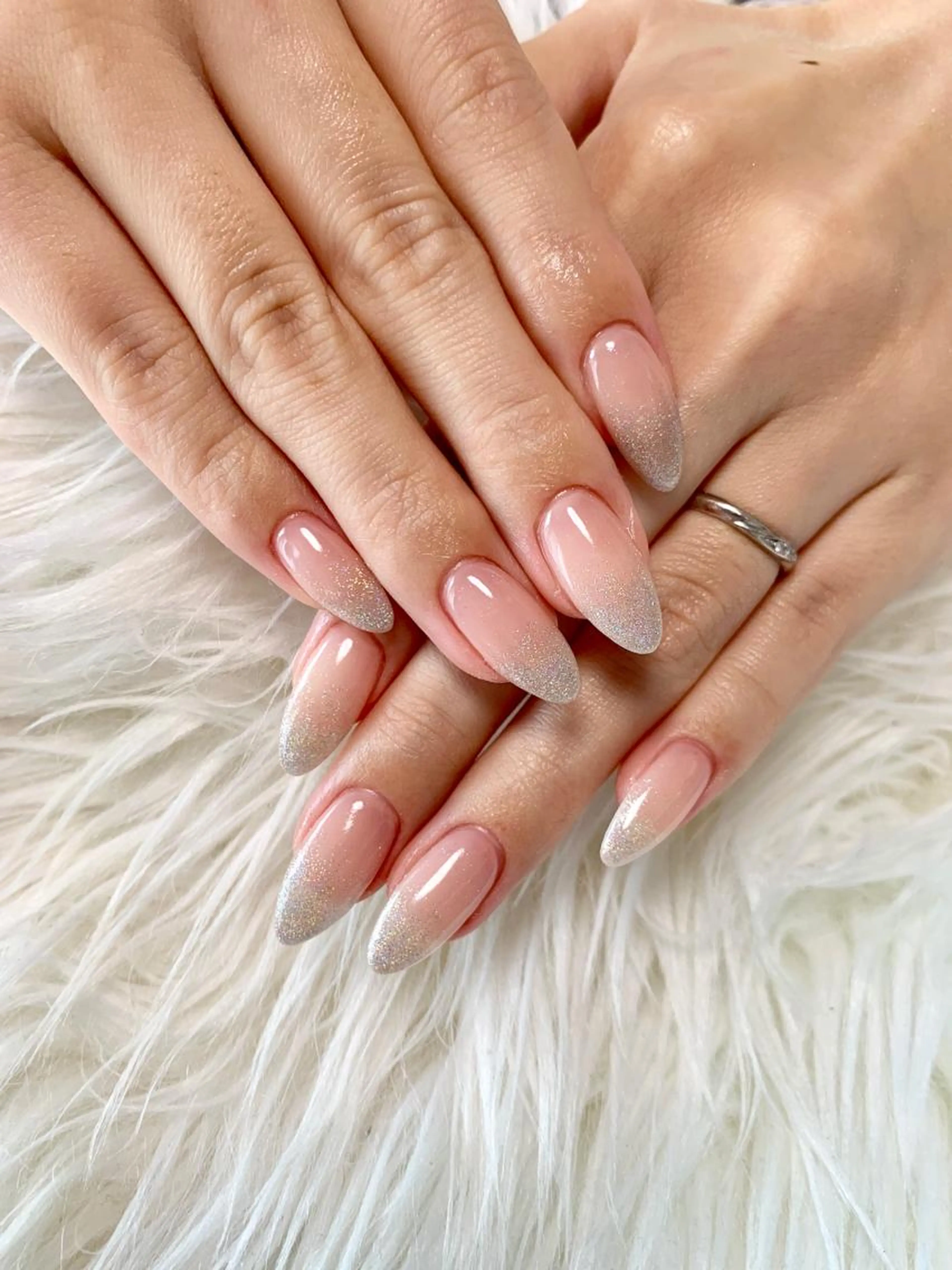 ミニモ初回限定ラメグラデーションジェルの写真