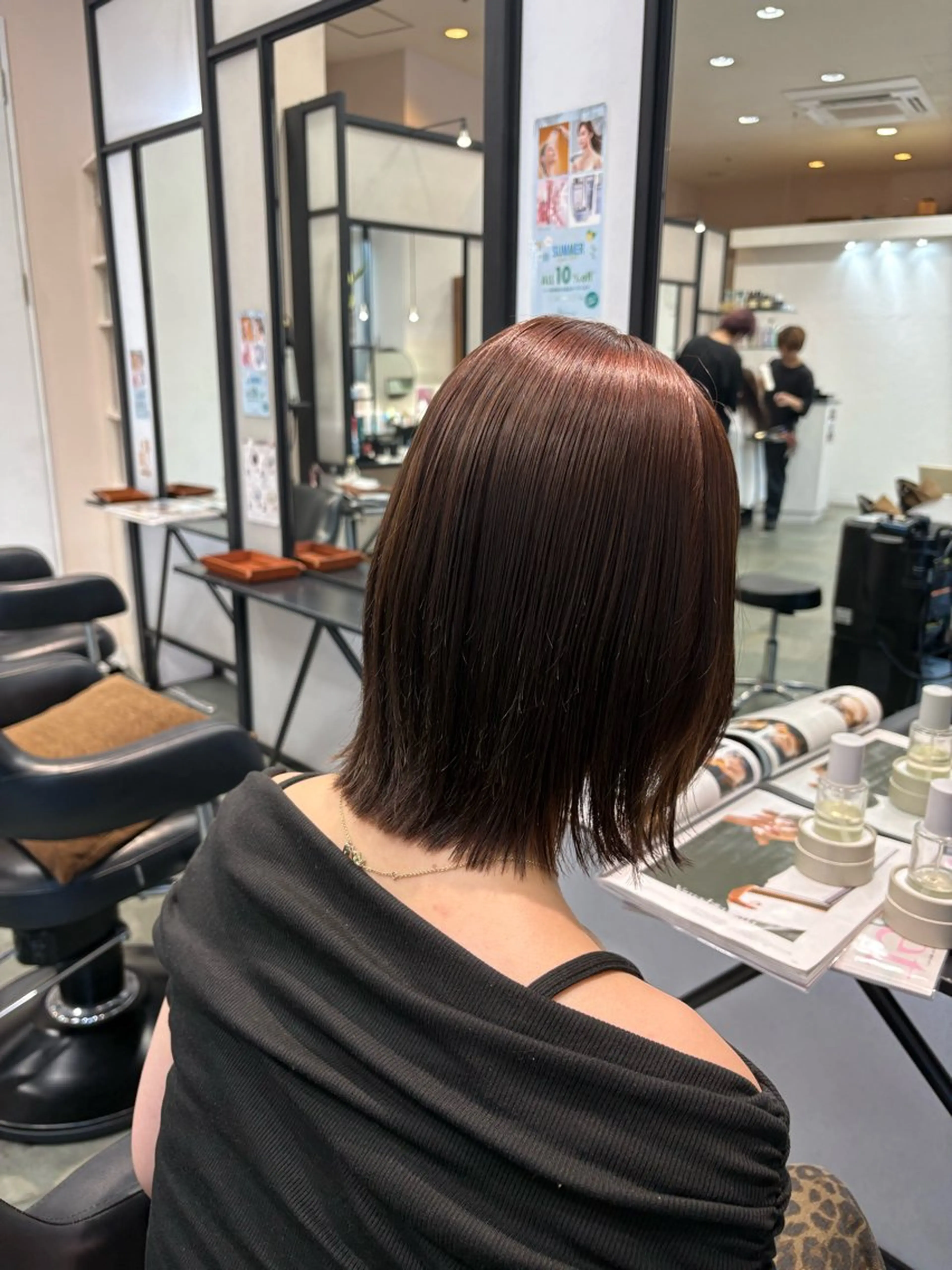 カラー ブリーチ ブラウンカラー 透明感カラー ブリーチなしカラー ヘアカラー 山内 友里菜のヘアスタイル