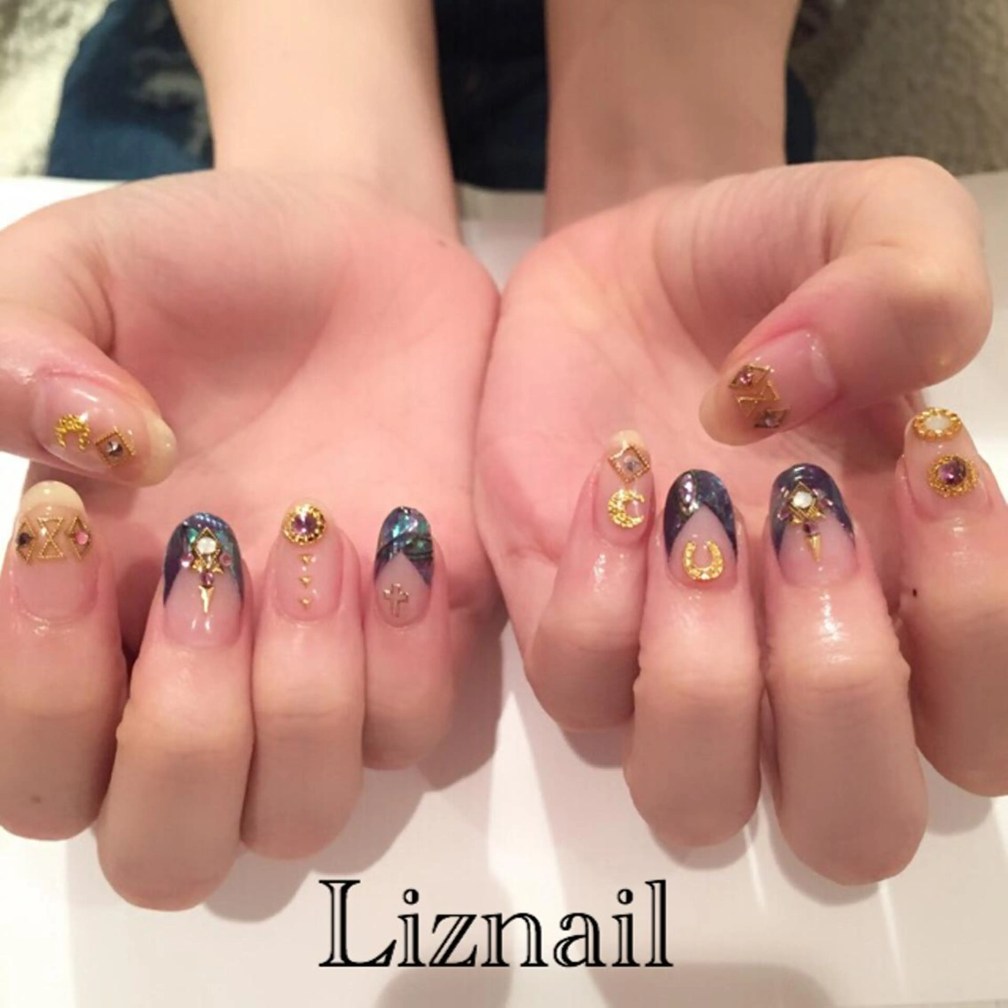 ネイル Rawr / saoriのネイルデザイン