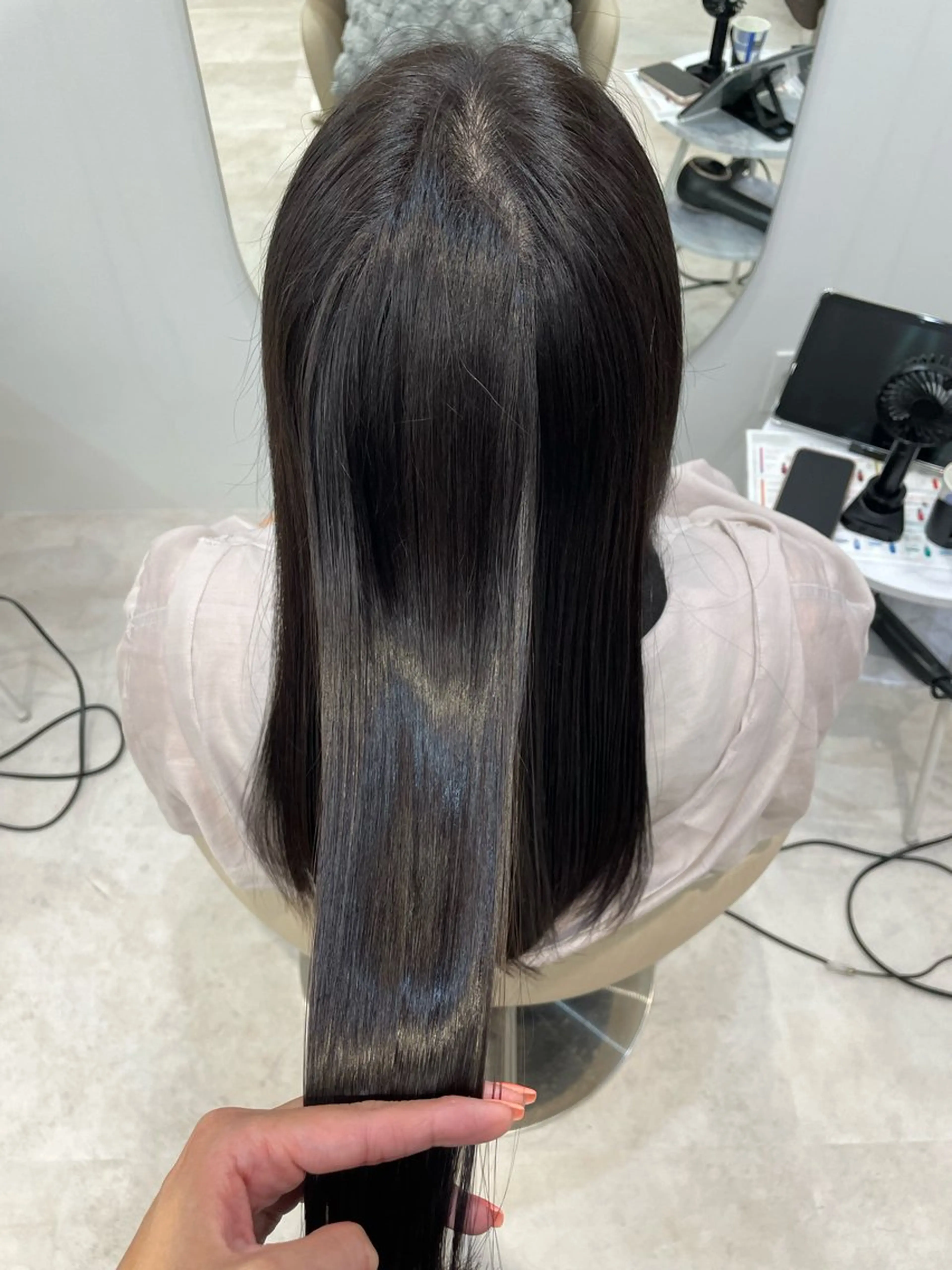 縮毛矯正+プラチナトリートメントの写真