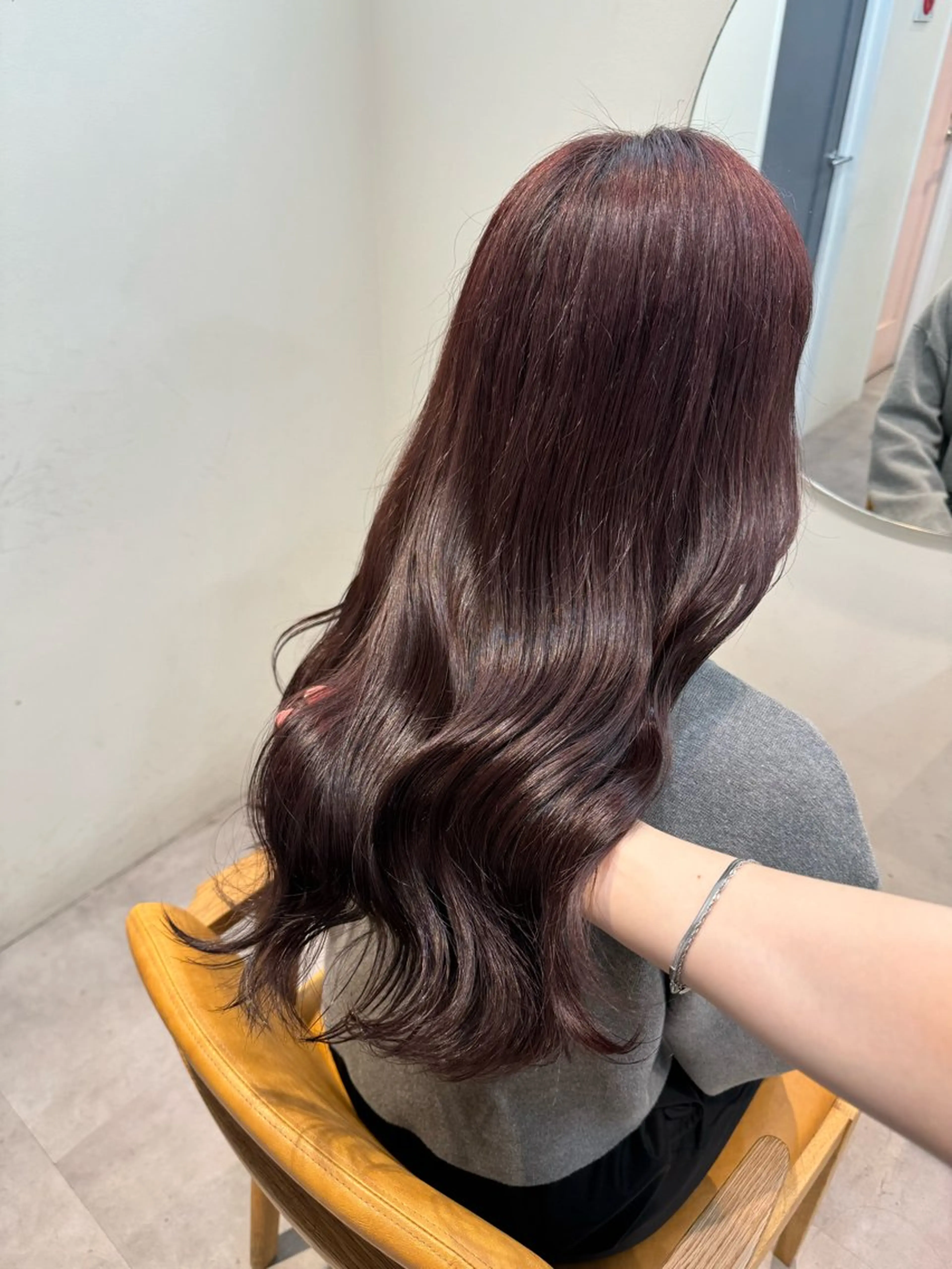 ロング カラー roka所属・ayaka♡ 柔らかカラーのヘアスタイル