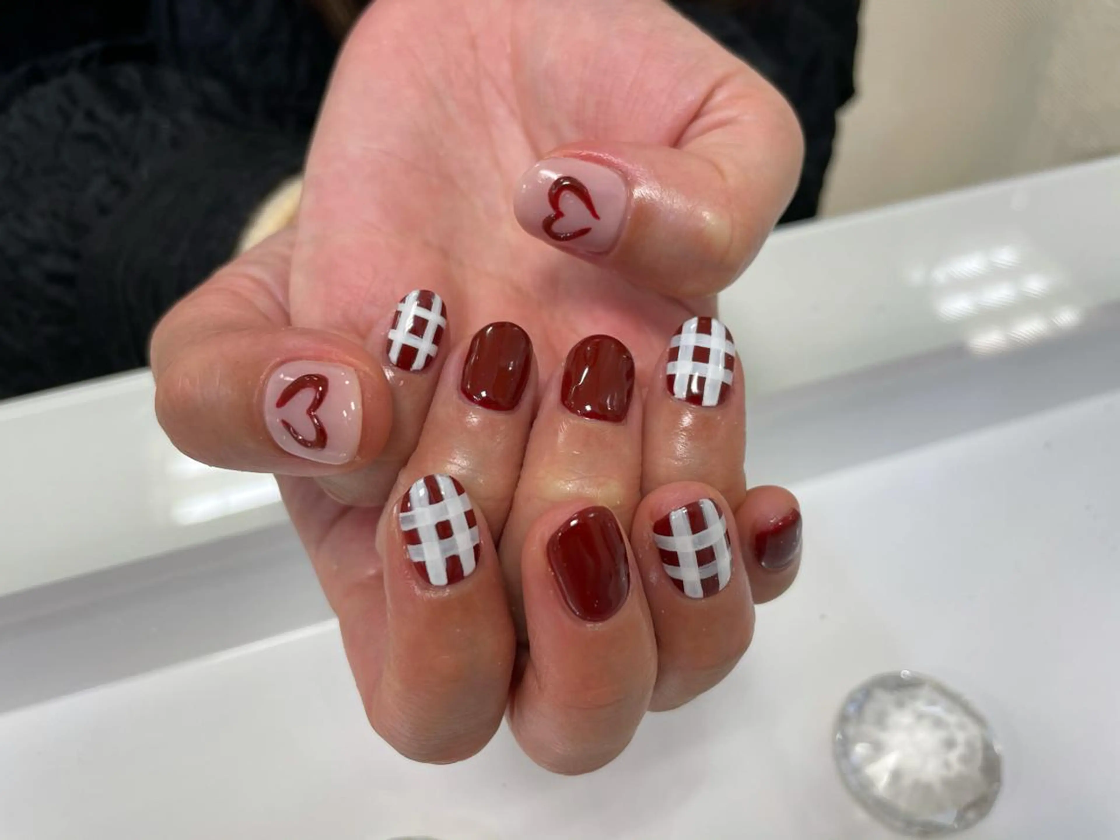 ネイル e+LUCIA NAIL関内店所属・花岡 佑紀のネイルデザイン