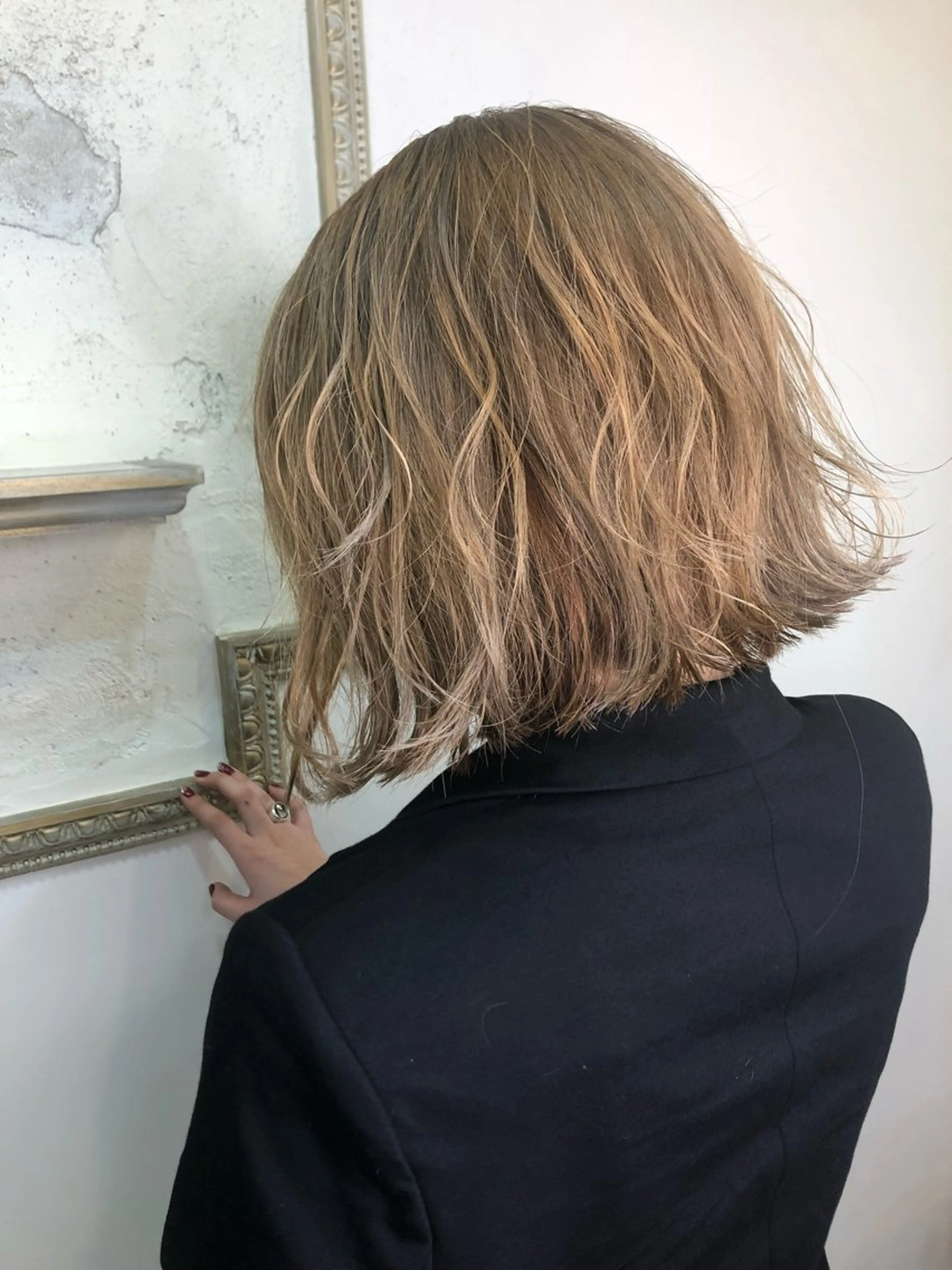 ショート Maison 心斎橋店所属・メンズ特化パーマ/ ハイトーンブリーチのヘアスタイル