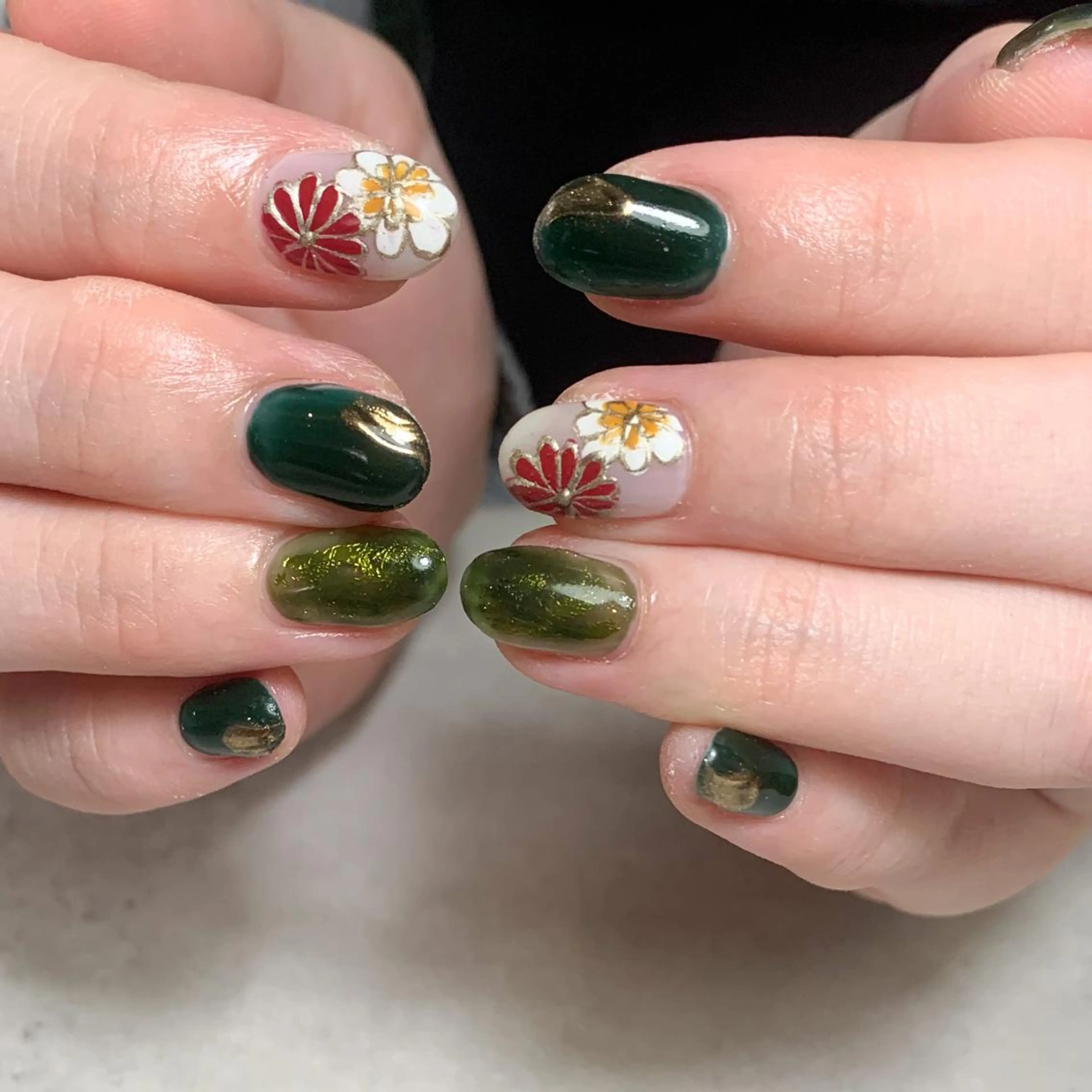 ネイル atelier　FIORITURA所属・FIORITURA aiのネイルデザイン